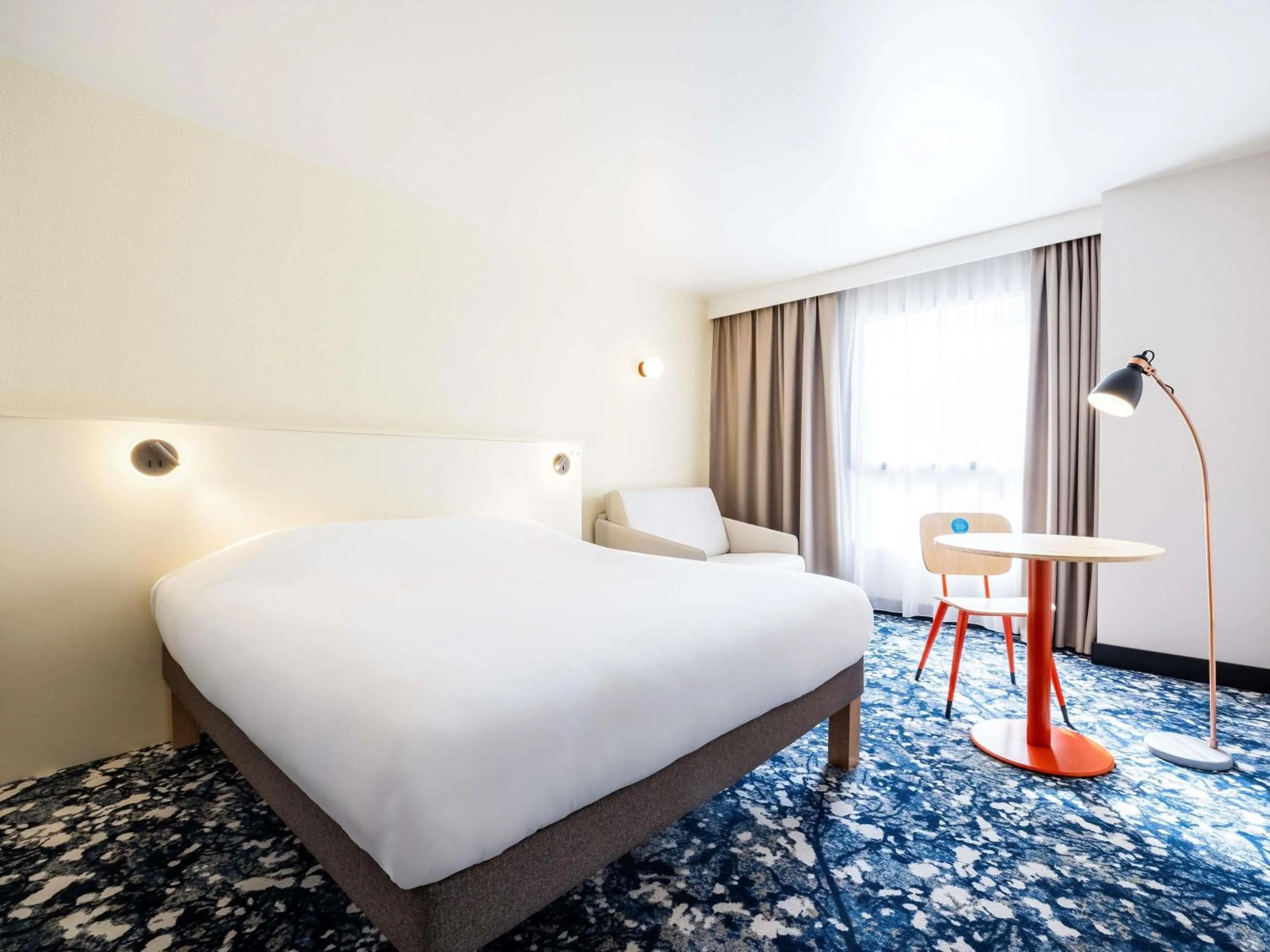 Bedroom, Bed in greet Hotel Paris 13 Porte d'Italie