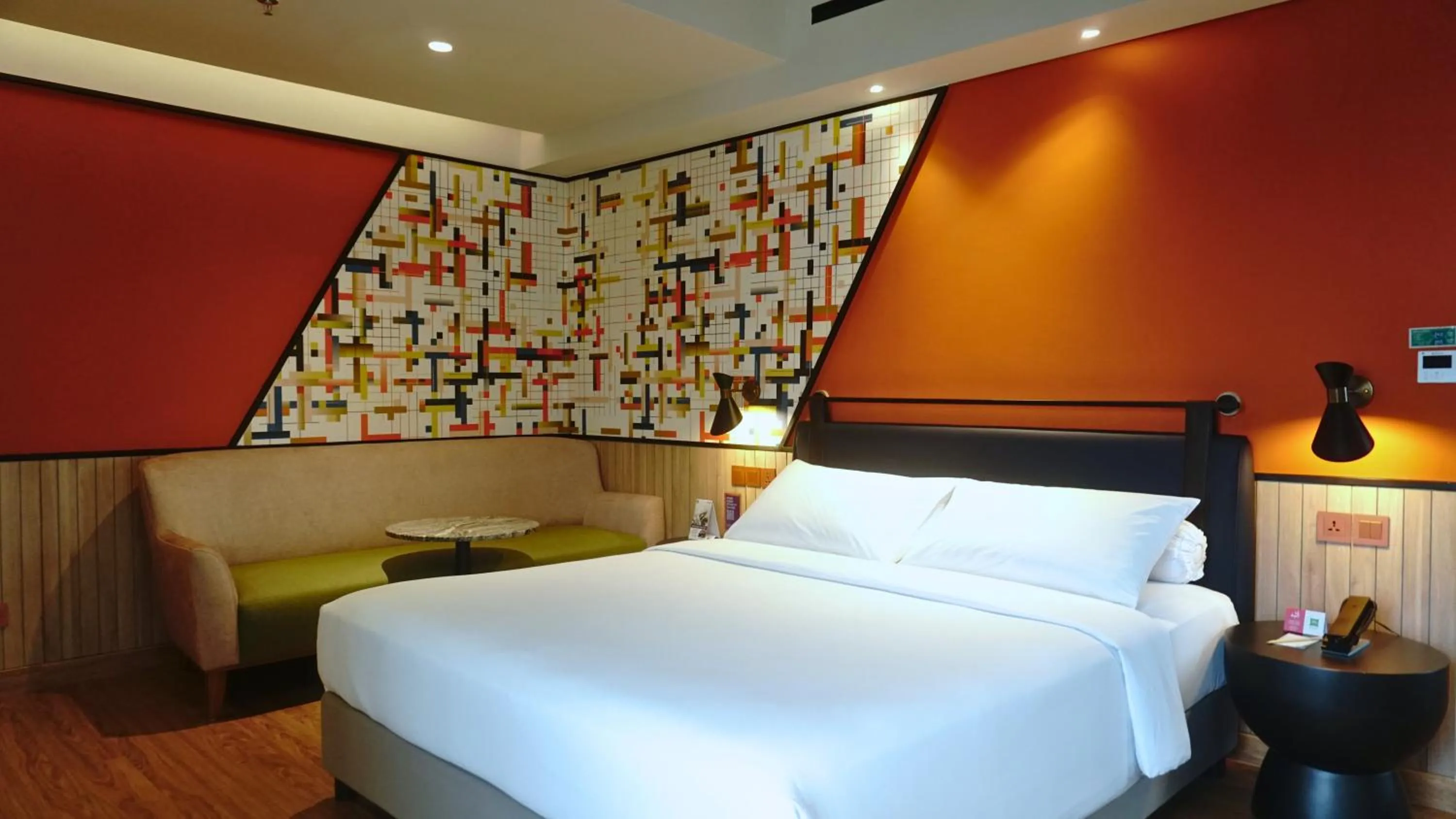 Bed in ibis Styles Serpong BSD City