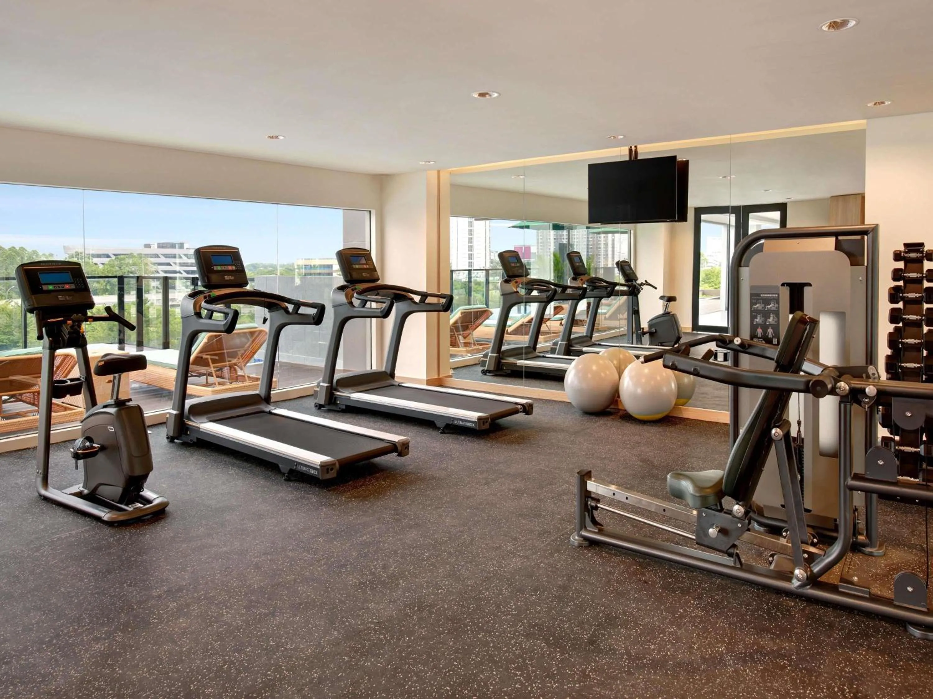 Fitness centre/facilities in ibis Styles Serpong BSD City