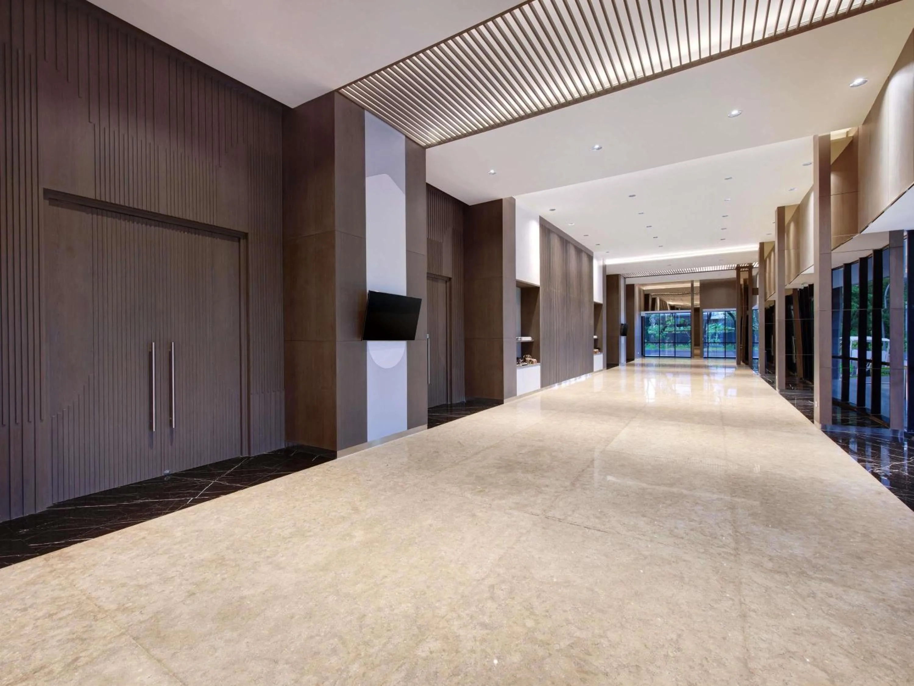 Meeting/conference room in ibis Styles Serpong BSD City