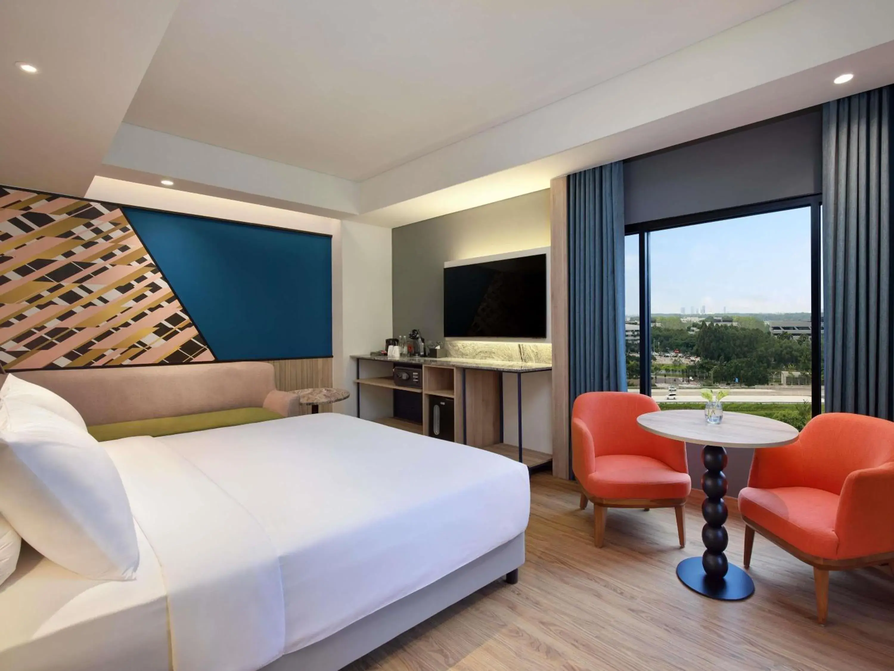 Queen Suite in ibis Styles Serpong BSD City Queen Suite in ibis Styles Serpong BSD City