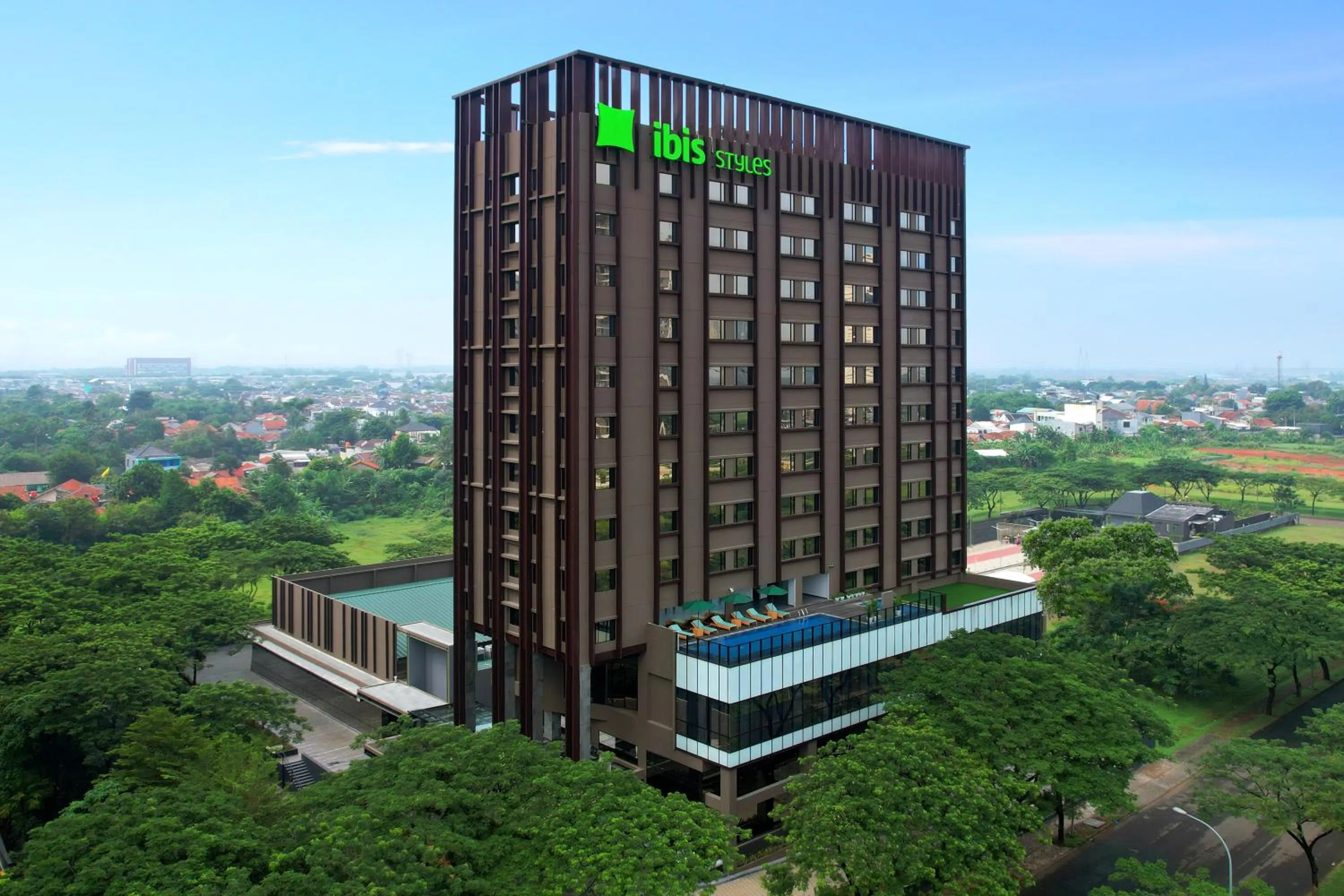 Property building in ibis Styles Serpong BSD City