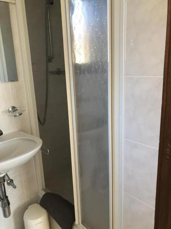 Bathroom in Pensione Serena