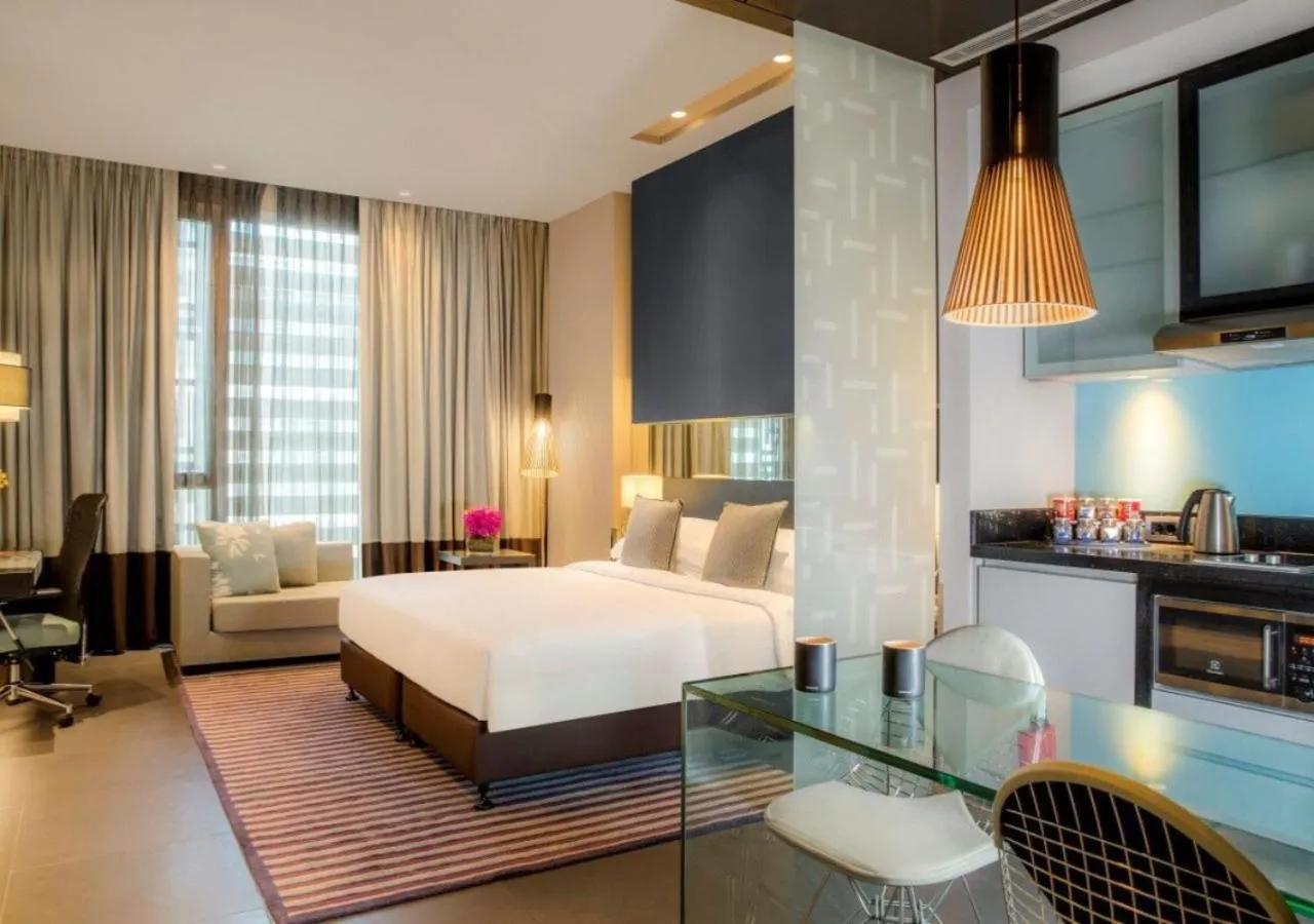 Bedroom, Bed in The Abdali Boulevard Hotel