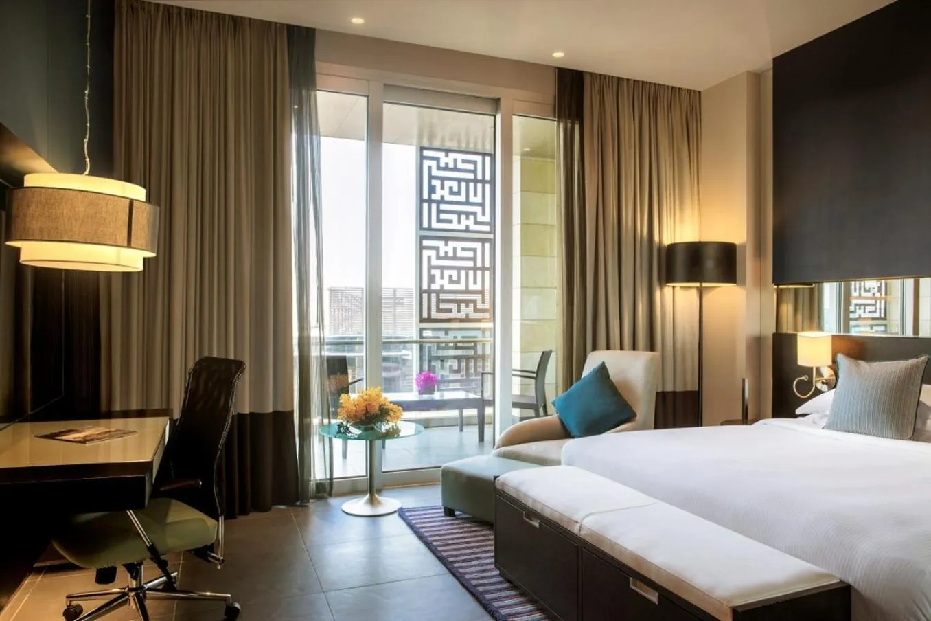 Photo of the whole room, Bed in The Abdali Boulevard Hotel