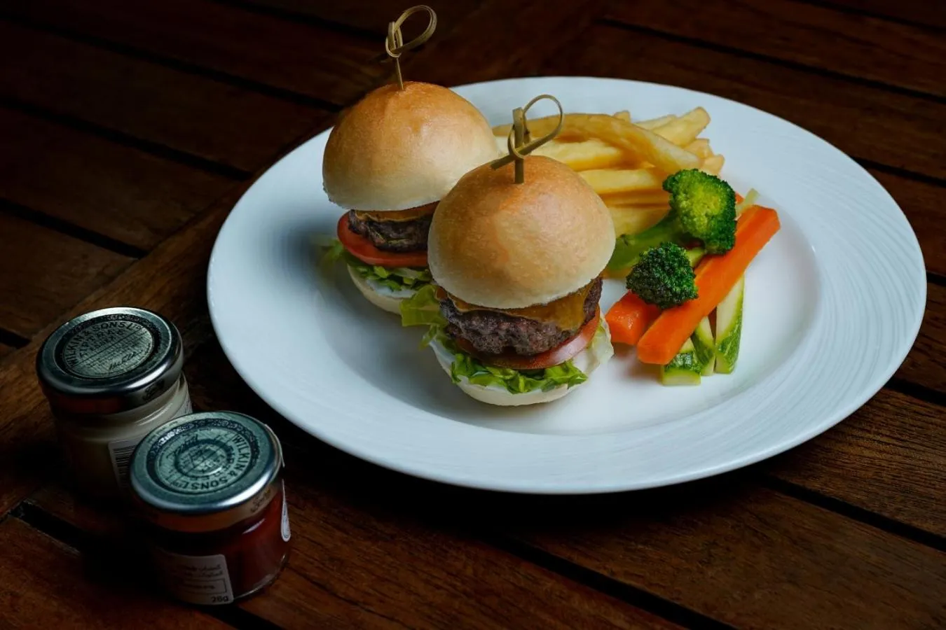 Food and drinks in The Abdali Boulevard Hotel