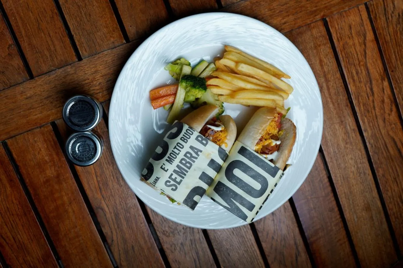 Food and drinks in The Abdali Boulevard Hotel