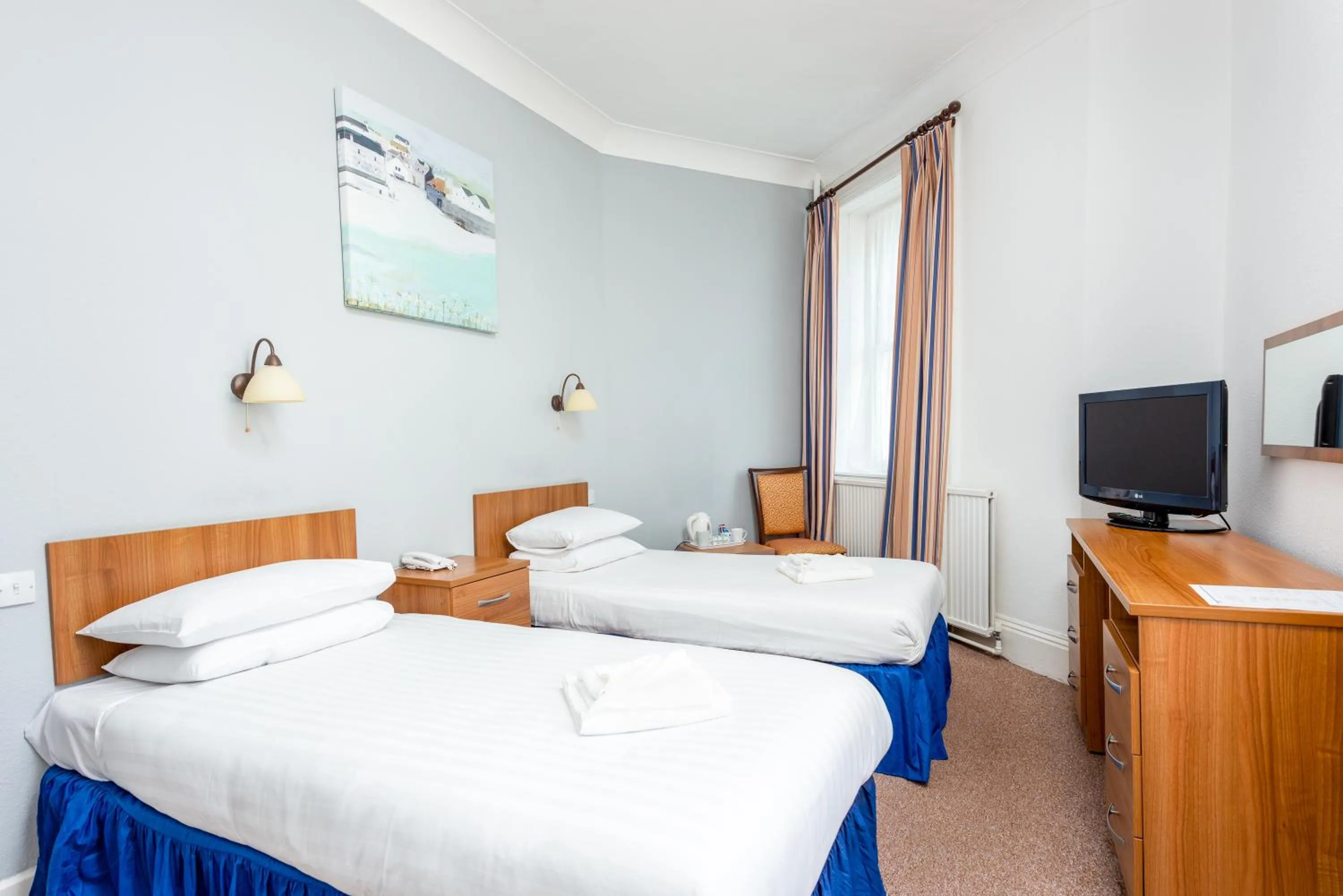 Bedroom, Bed in Imperial Hotel