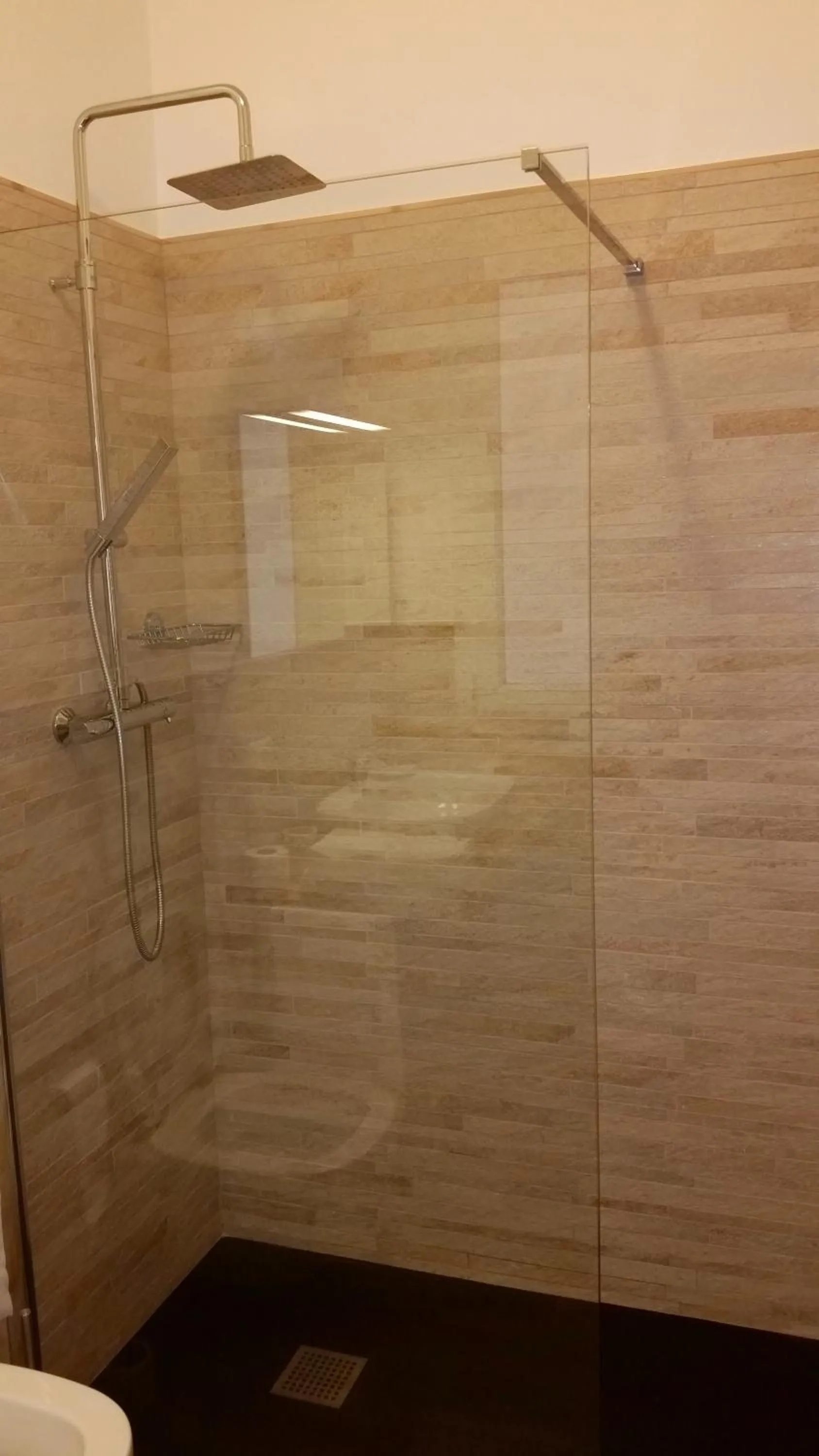 Shower in Casa Mafalda
