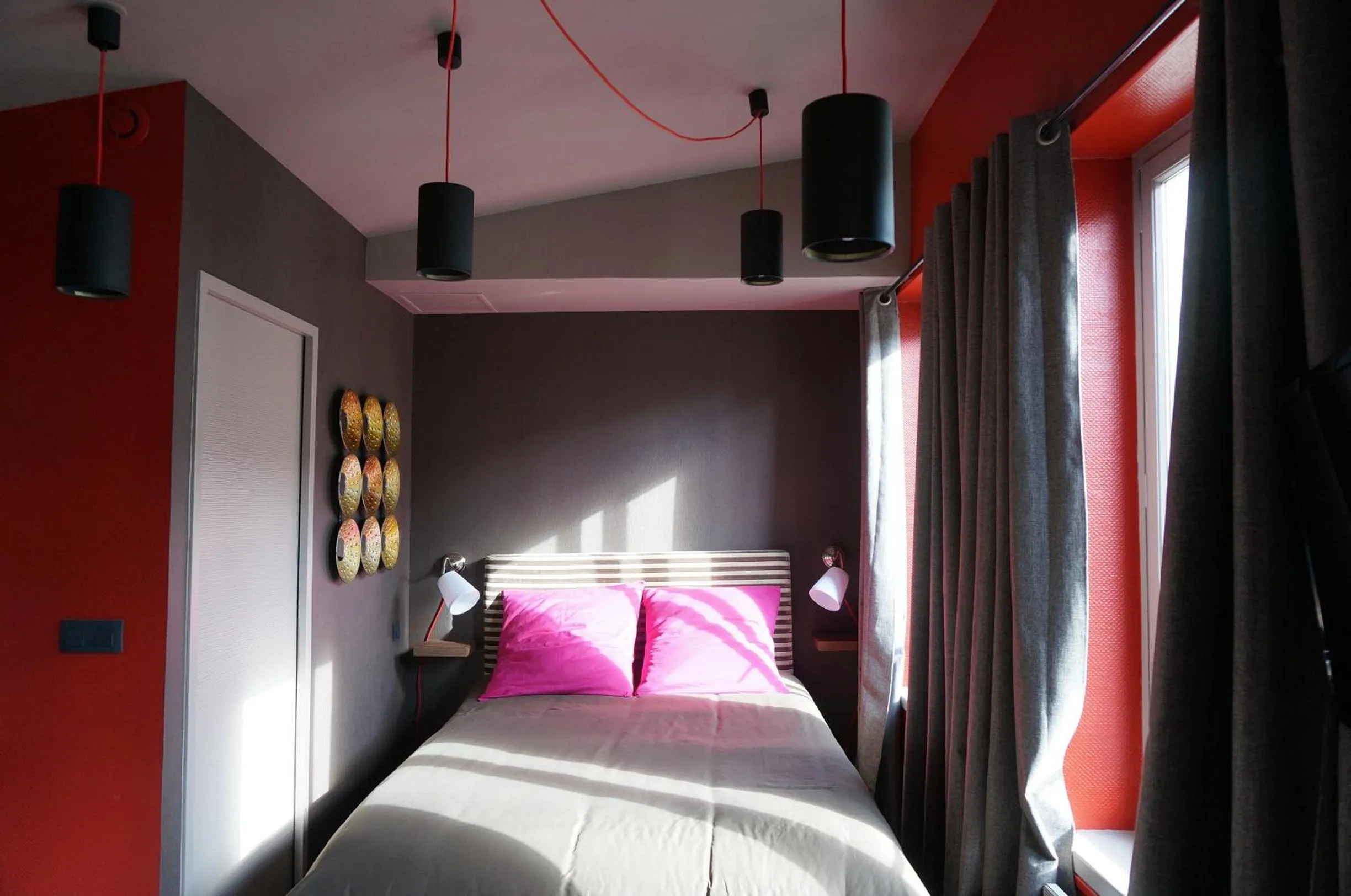 Bed in Le 84 Sainte-Cath'