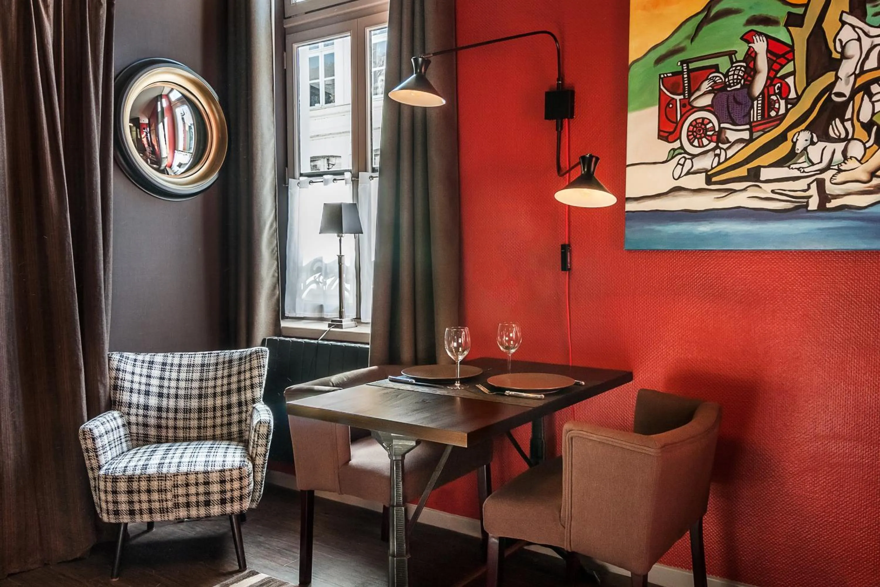 Dining area in Le 84 Sainte-Cath'