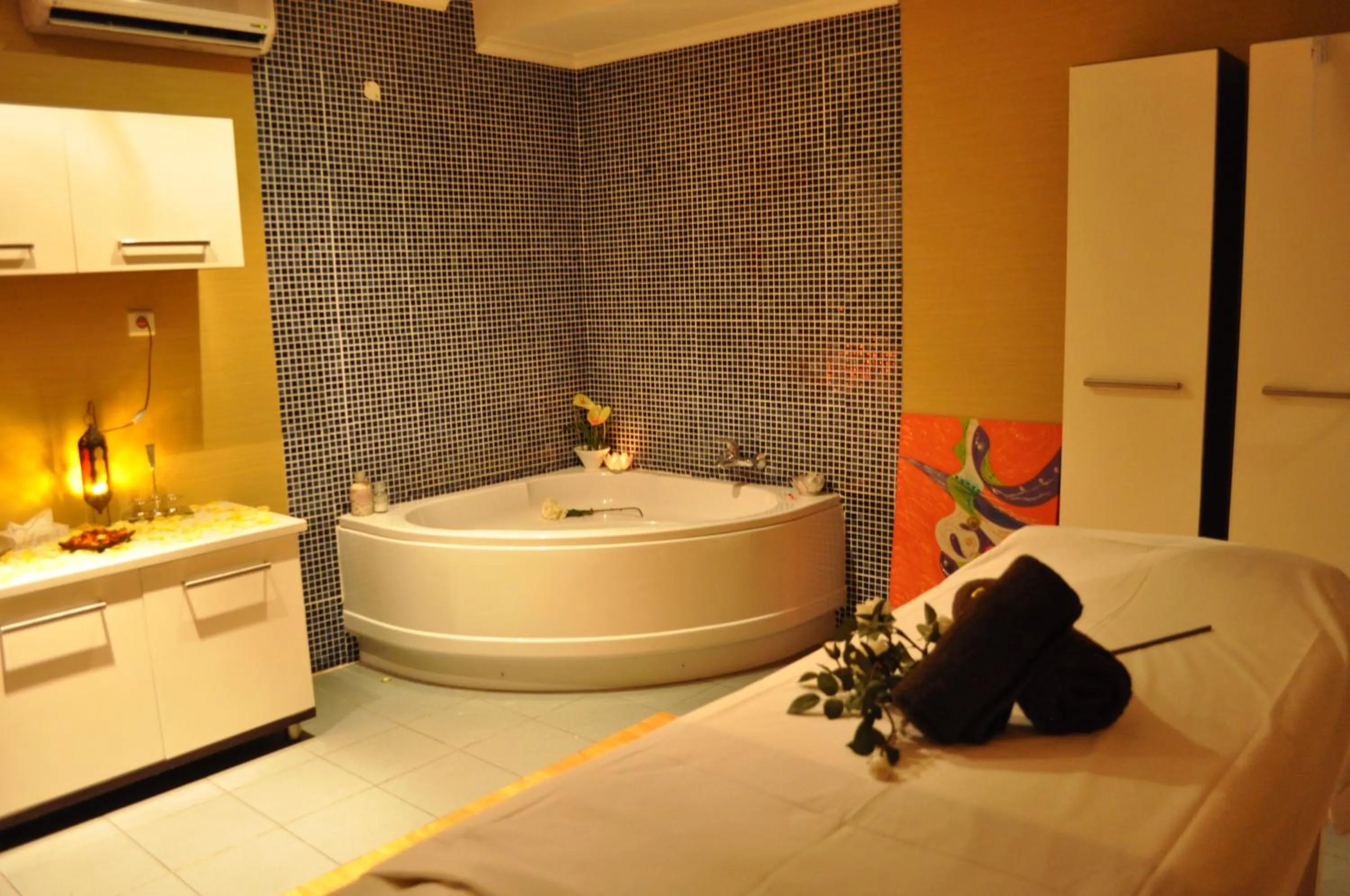 Spa and wellness centre/facilities in Afrin Prestige Hotel