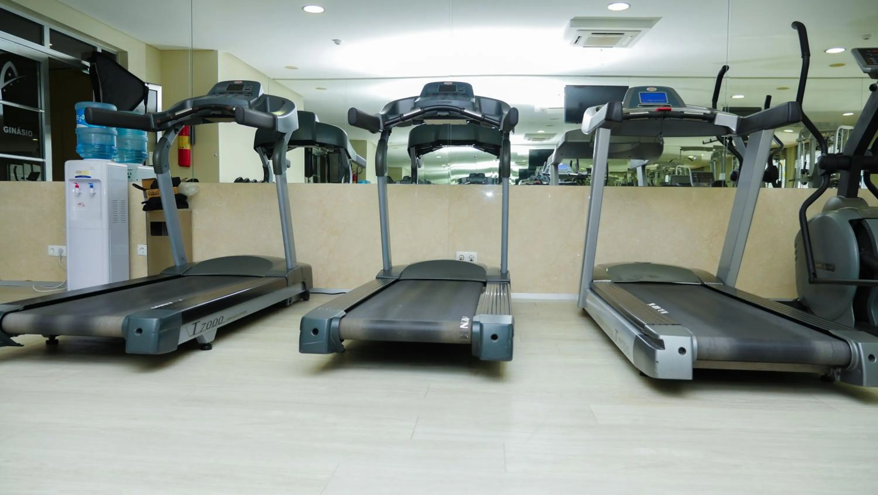 Fitness centre/facilities in Afrin Prestige Hotel