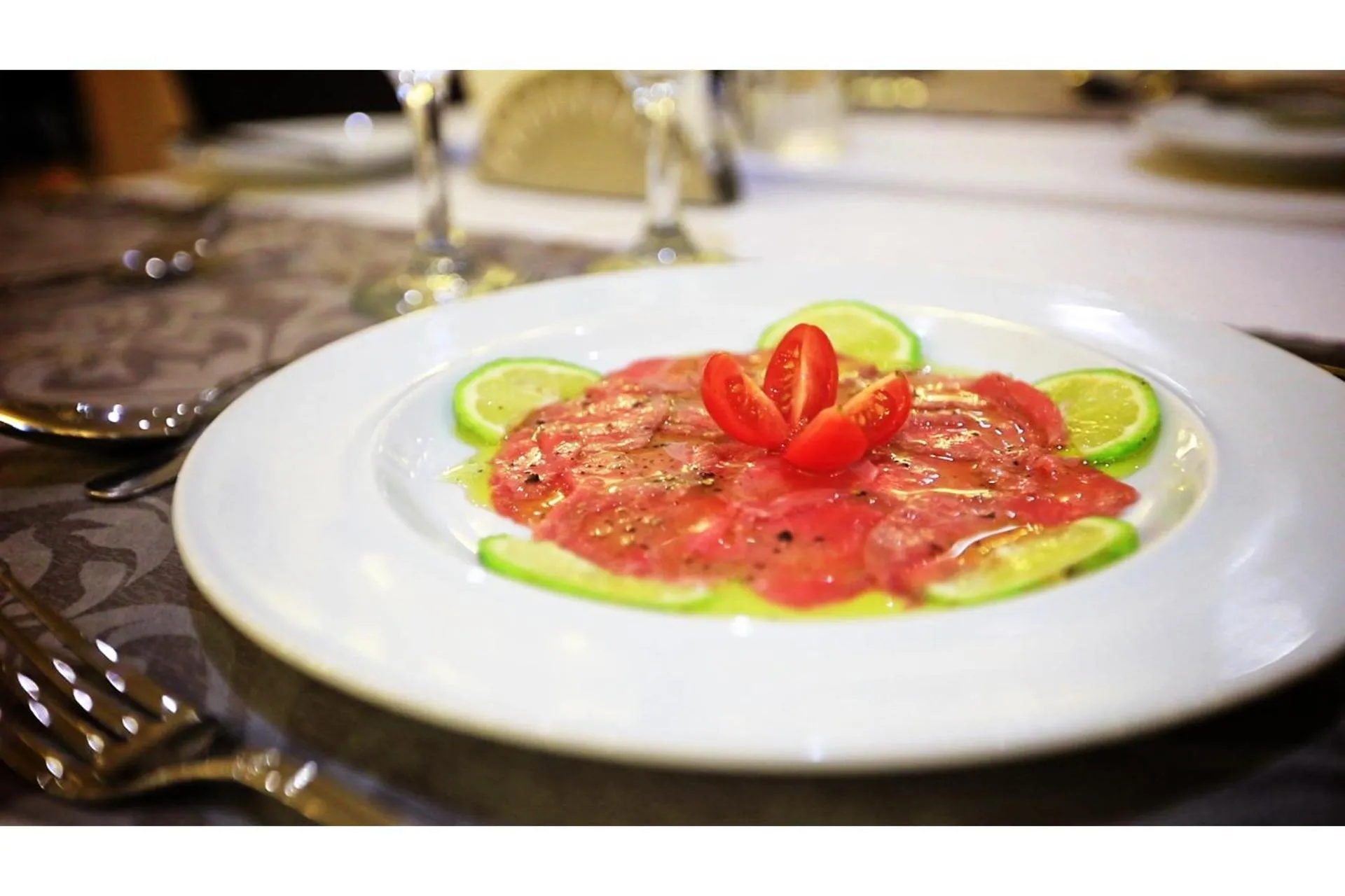 Meals in Afrin Prestige Hotel