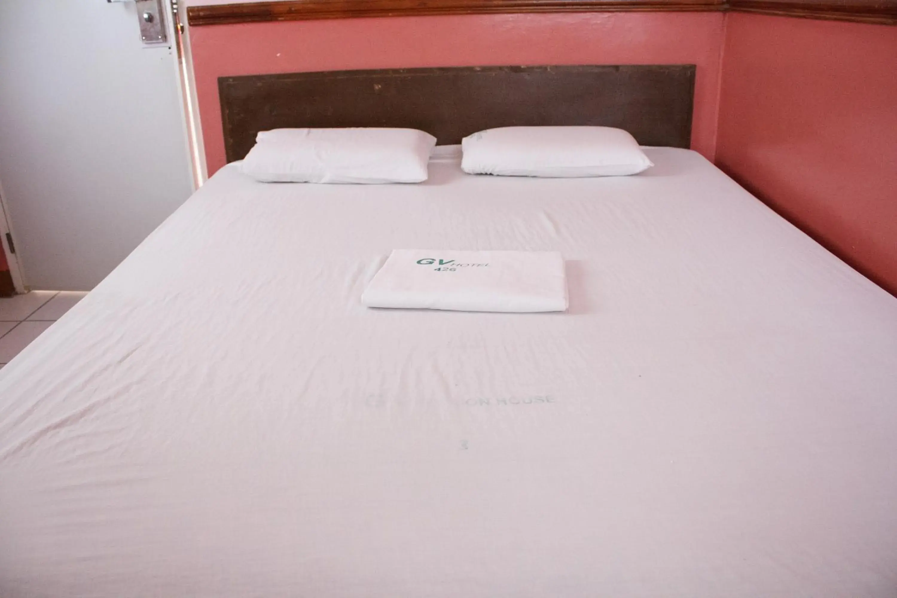 Standard Double Room in GV Hotel - Maasin Standard Double Room in GV Hotel - Maasin