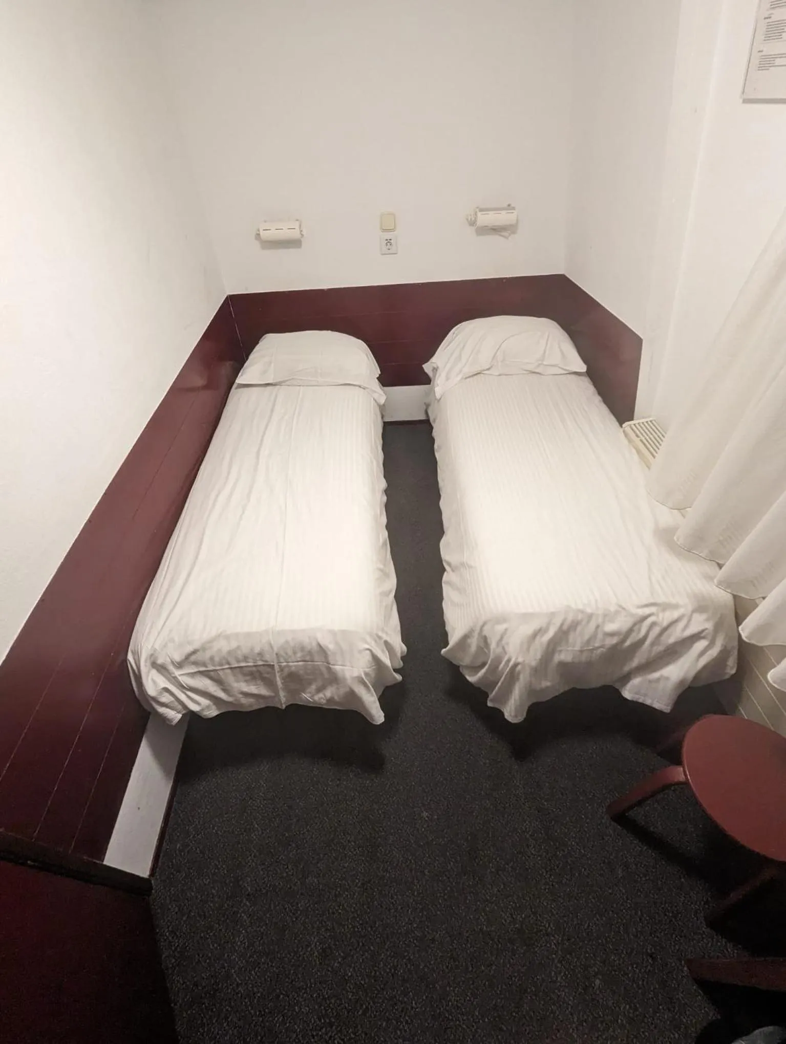 Bed in Budget Hotel Ben