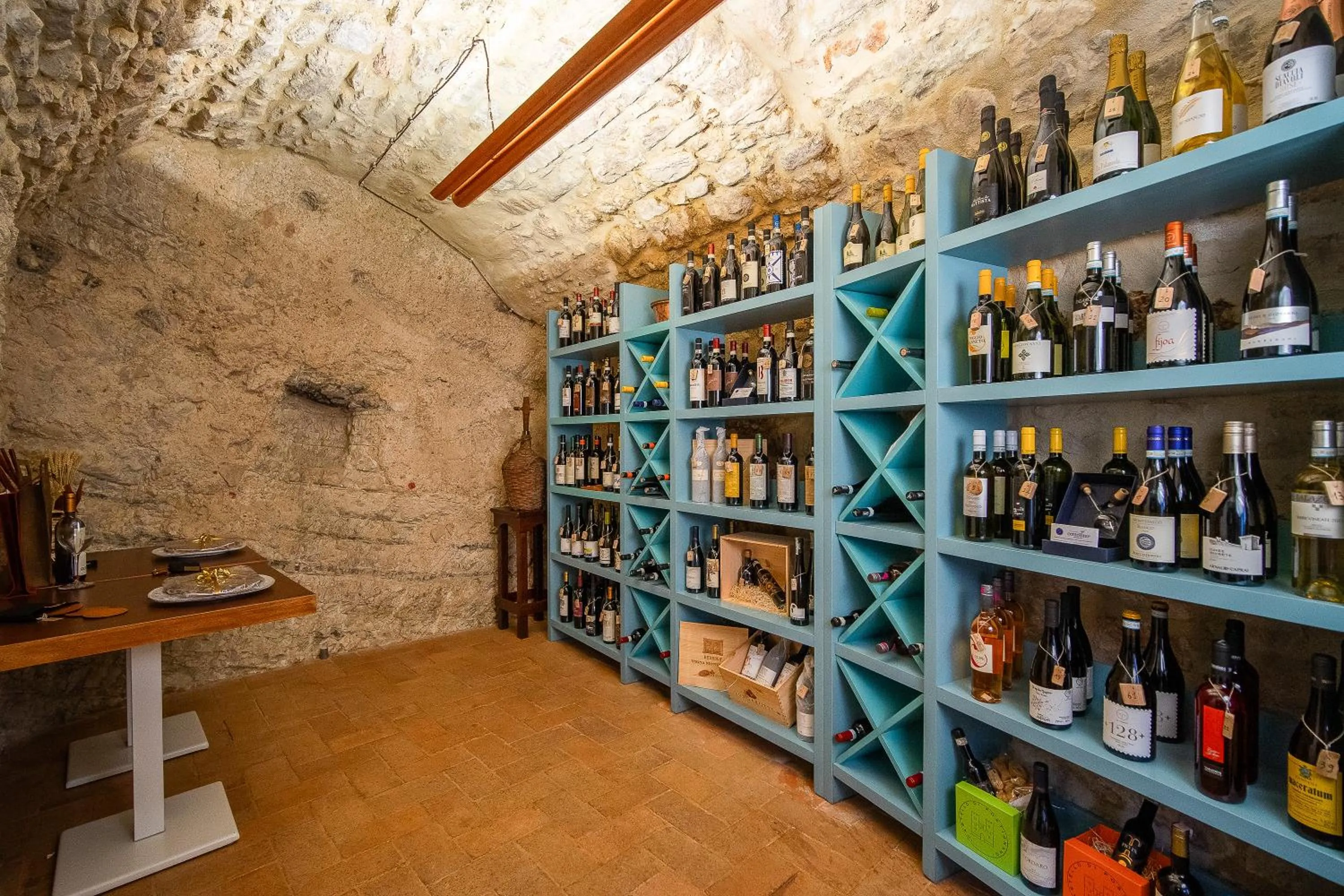 Shopping Area in Castello Di Postignano Relais