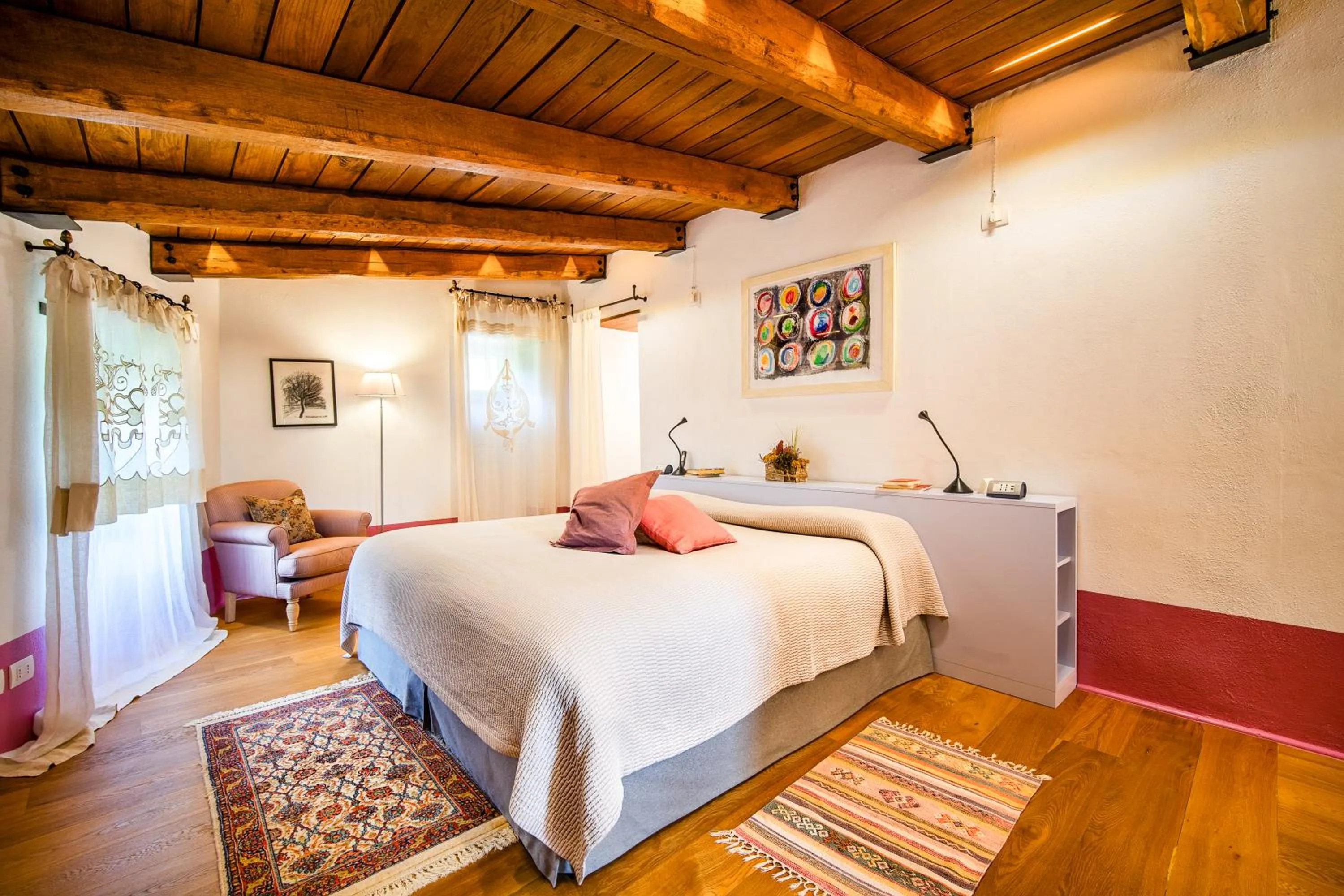 Bed in Castello Di Postignano Relais