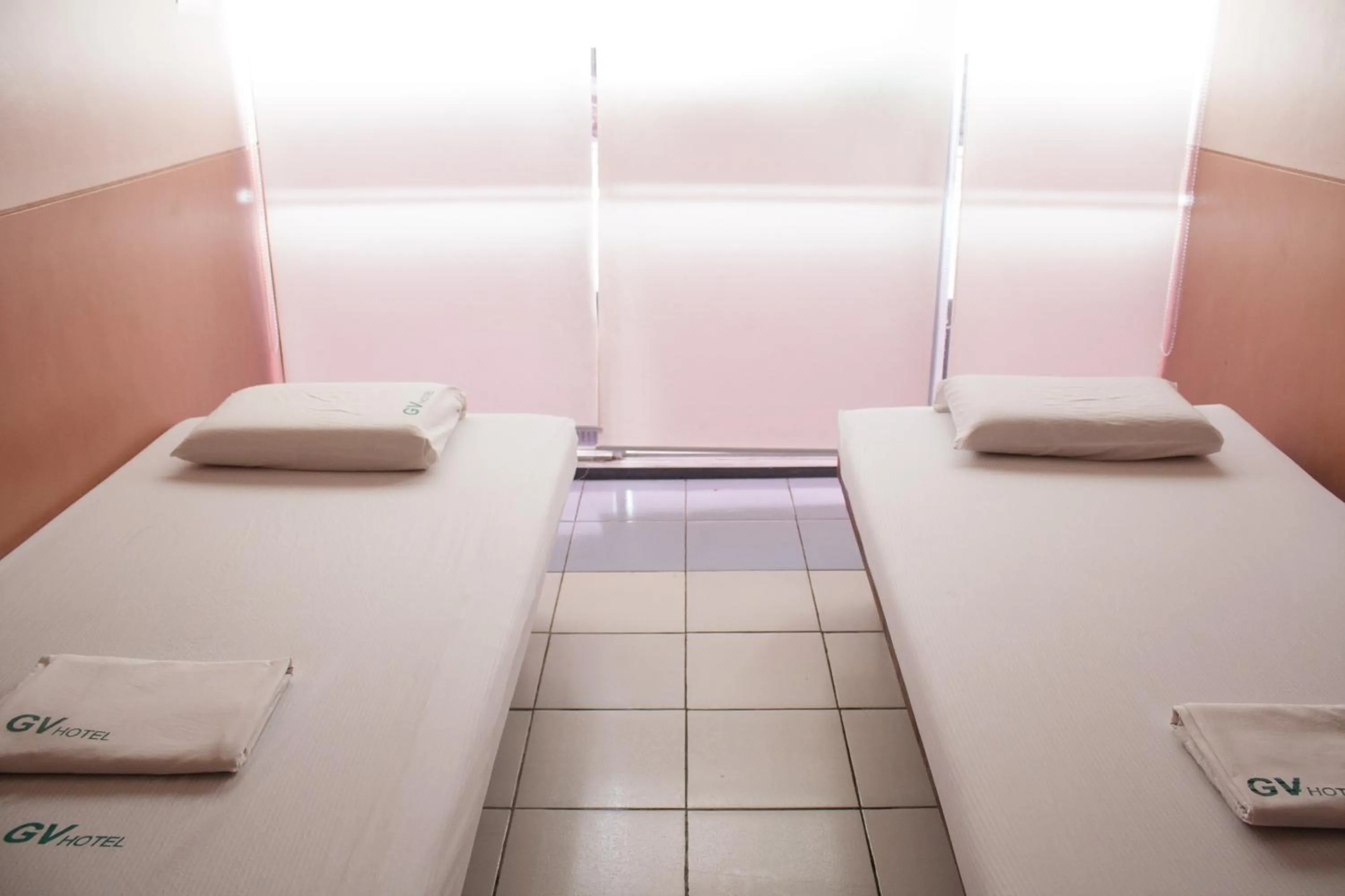 Bed in GV Hotel - Sogod