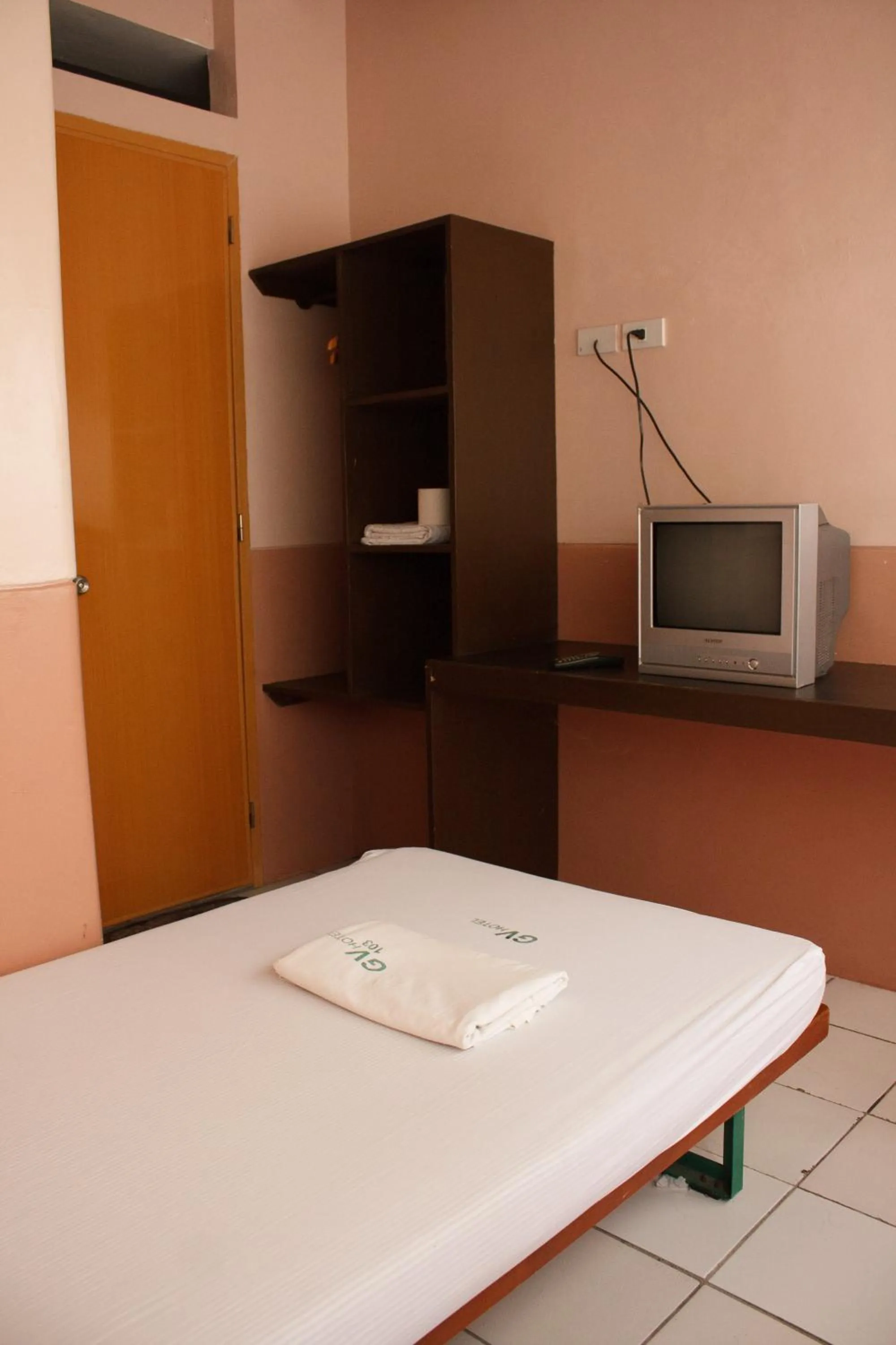 Bed in GV Hotel - Sogod