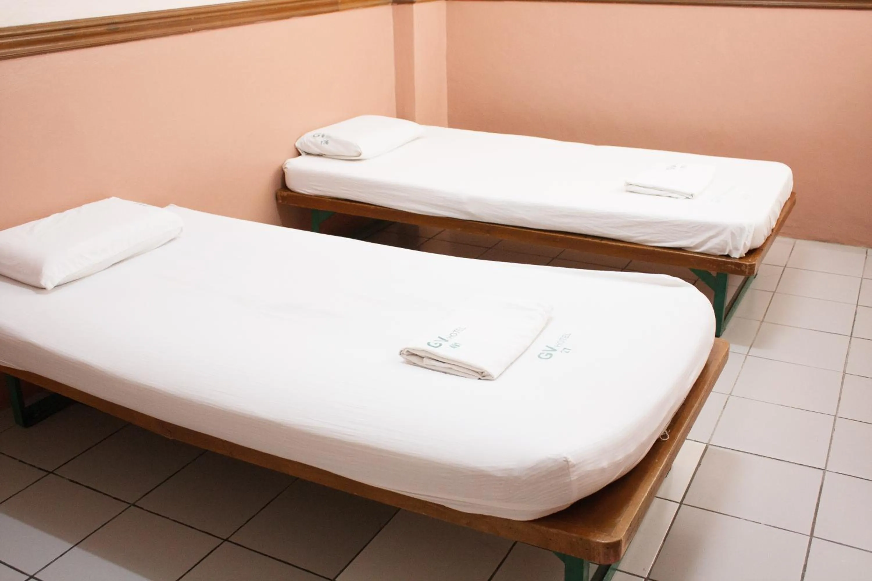 Bed in GV Hotel - Sogod