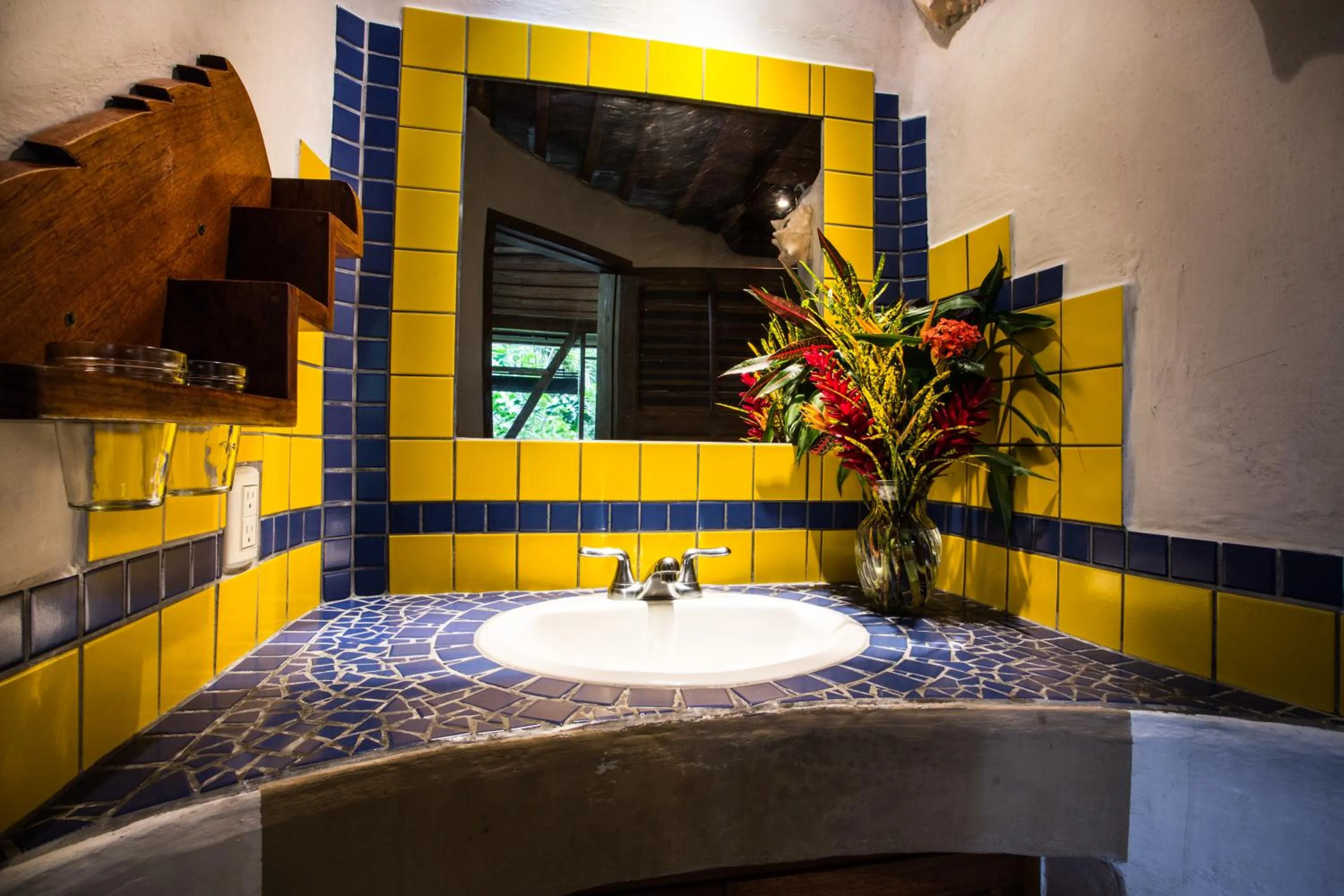 Bathroom in Omega Tours Eco-Jungle Lodge