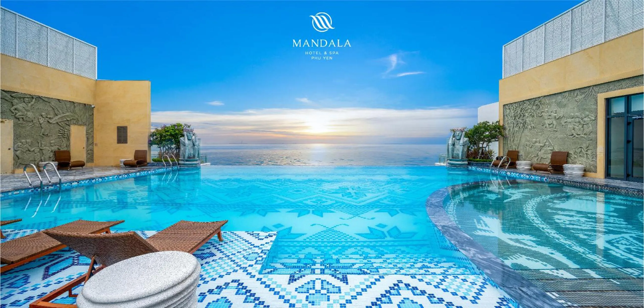 Swimming pool in M Continental by Mandala Phu Yen - 24hours Stay