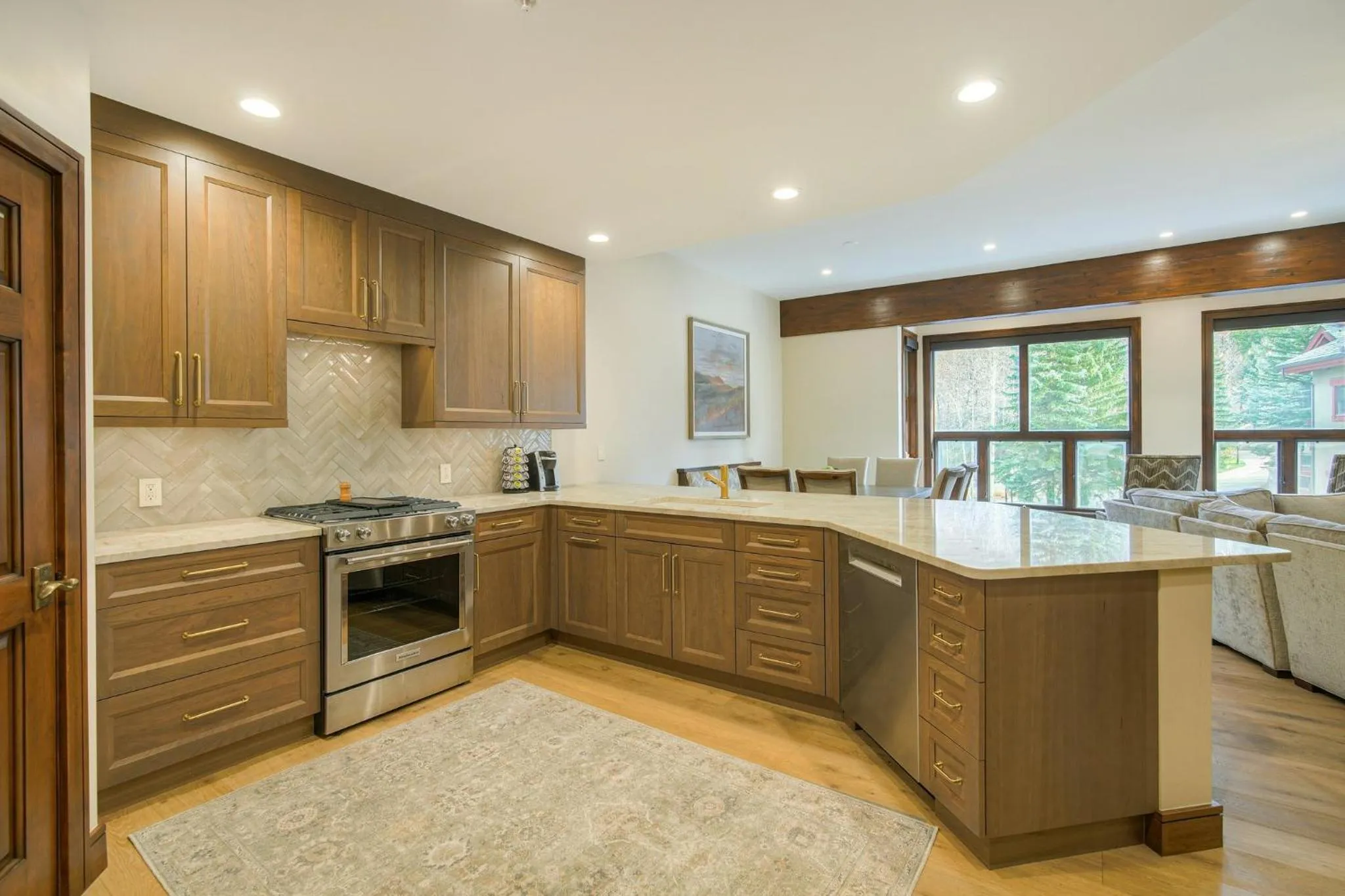 Kitchen or kitchenette in The Osprey at Beaver Creek, a RockResort