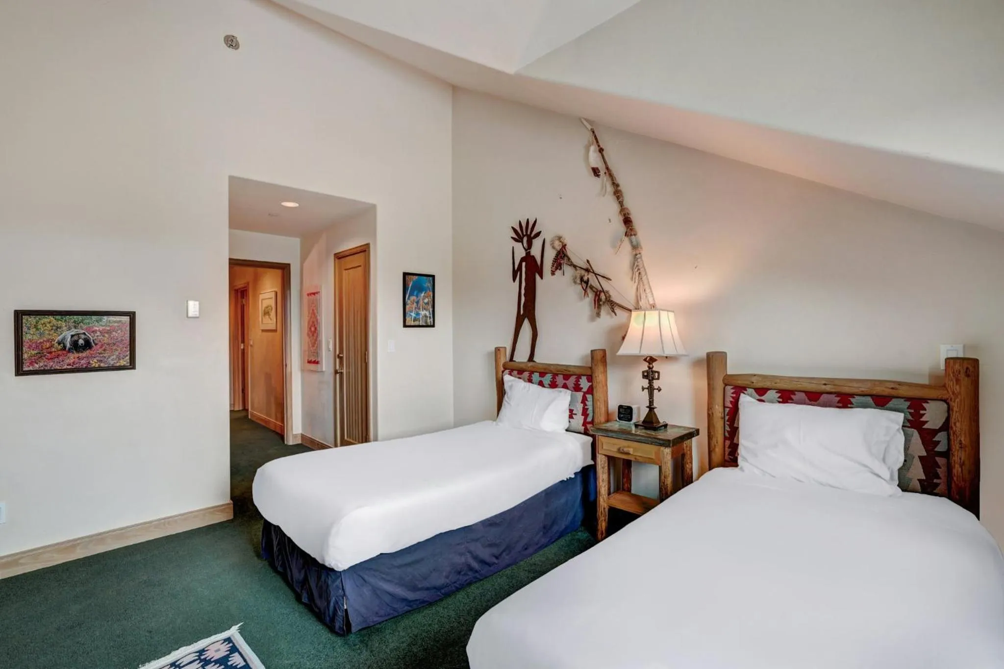 Bedroom, Bed in The Pines Lodge, a RockResort, by Vail Resorts