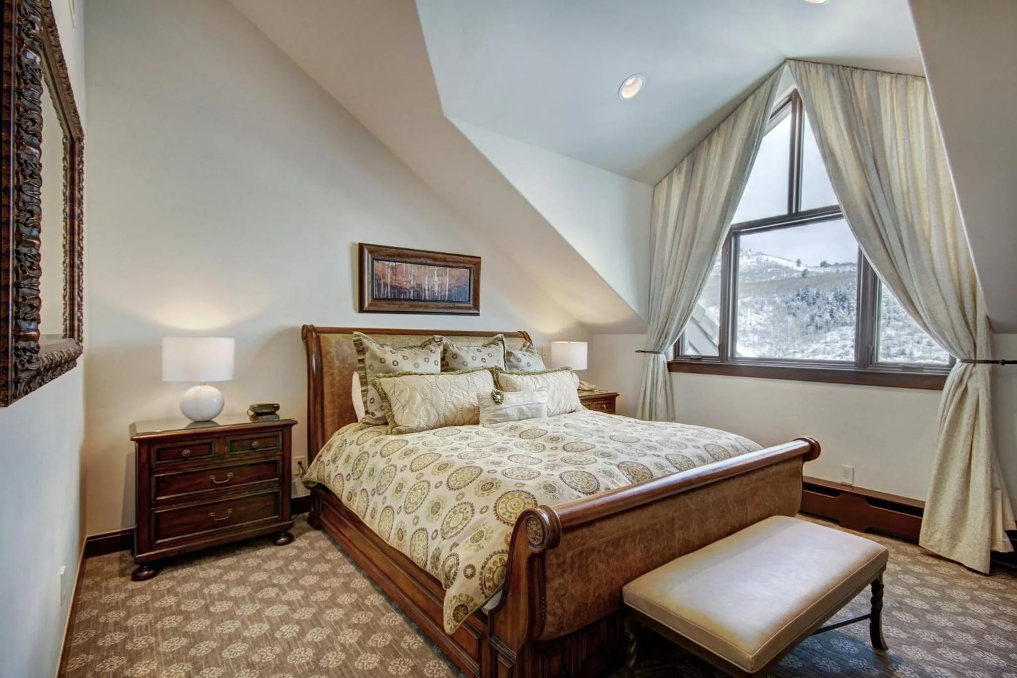 Bedroom, Bed in The Pines Lodge, a RockResort, by Vail Resorts