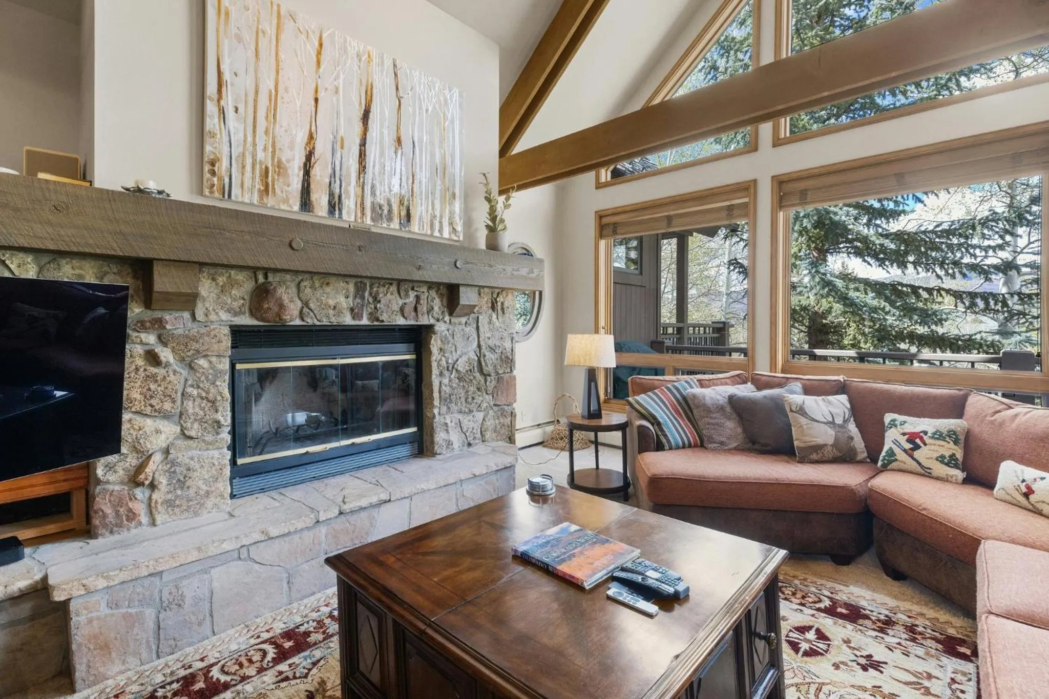 Living room in The Pines Lodge, a RockResort, by Vail Resorts