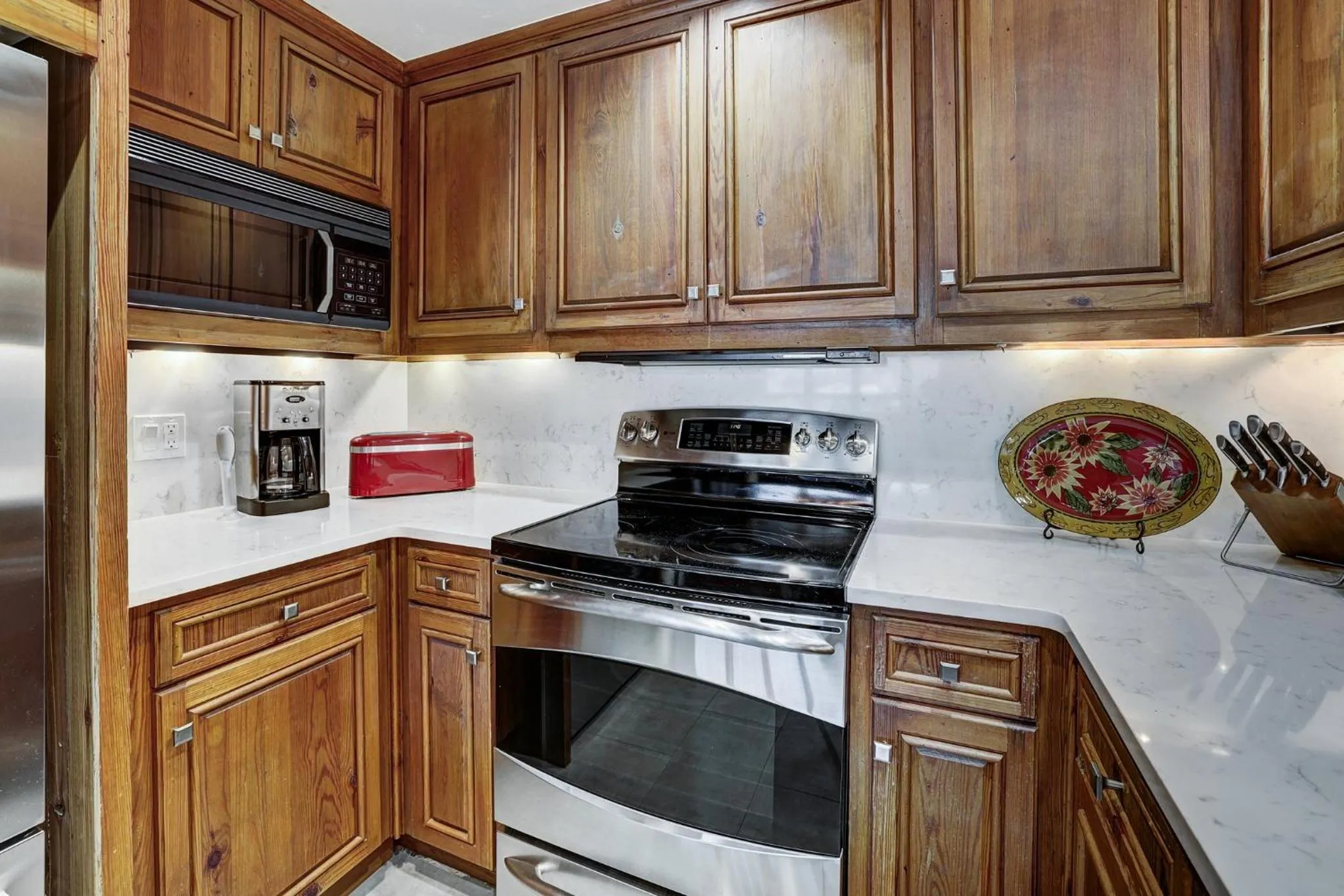 Kitchen or kitchenette in The Pines Lodge, a RockResort, by Vail Resorts