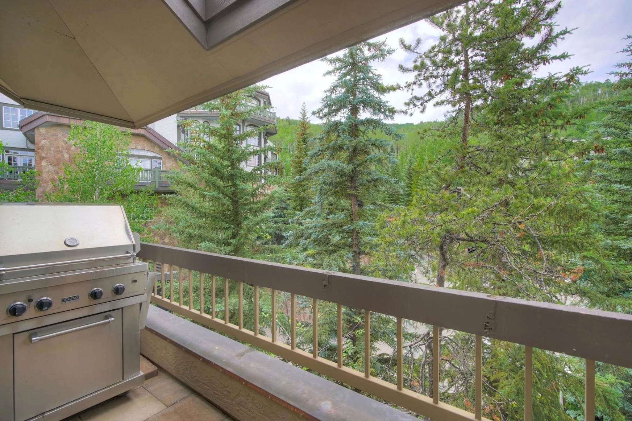 Property building in The Pines Lodge, a RockResort, by Vail Resorts