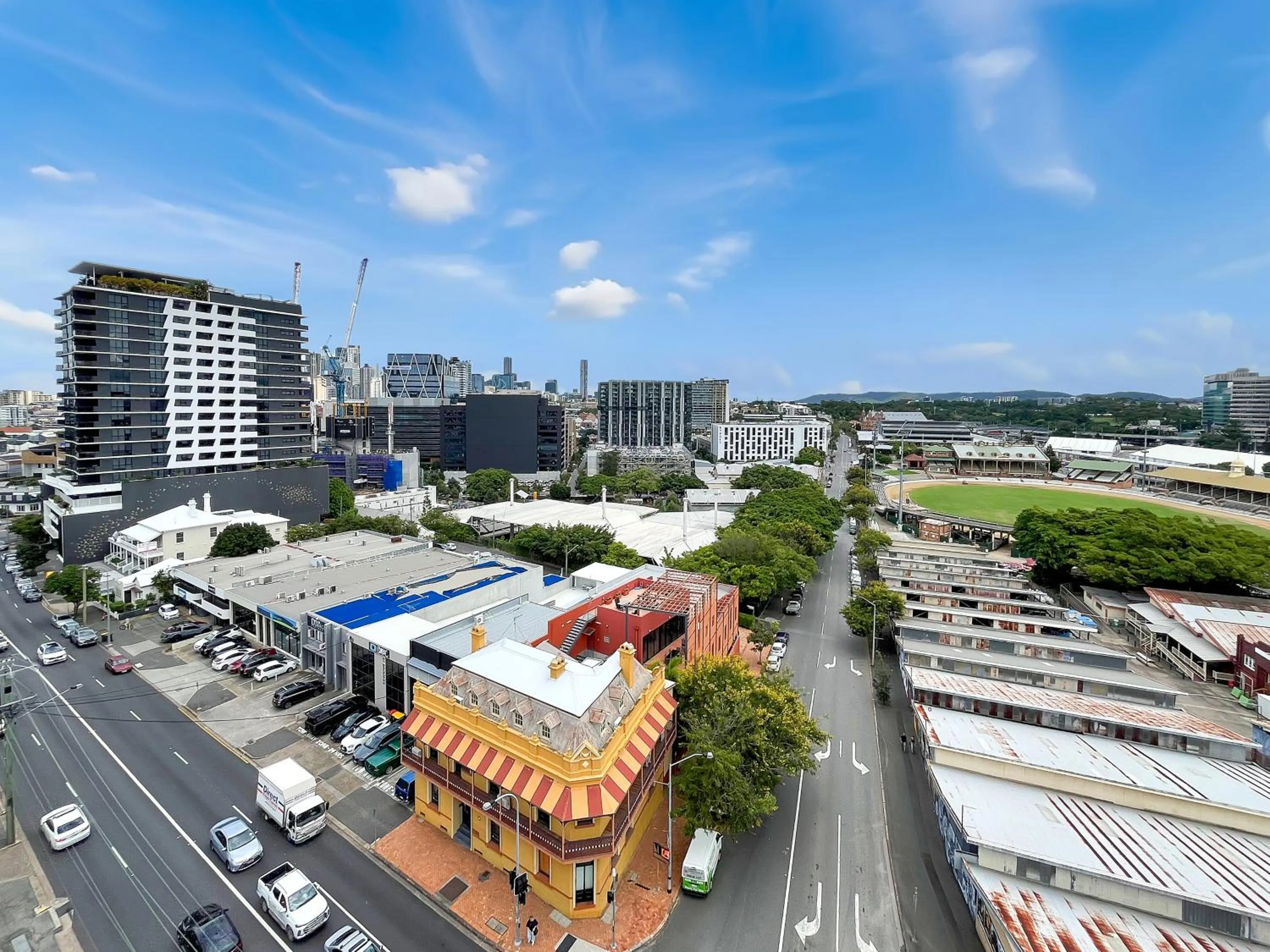 City view in Direct Collective - Pavilion and Governor on Brookes