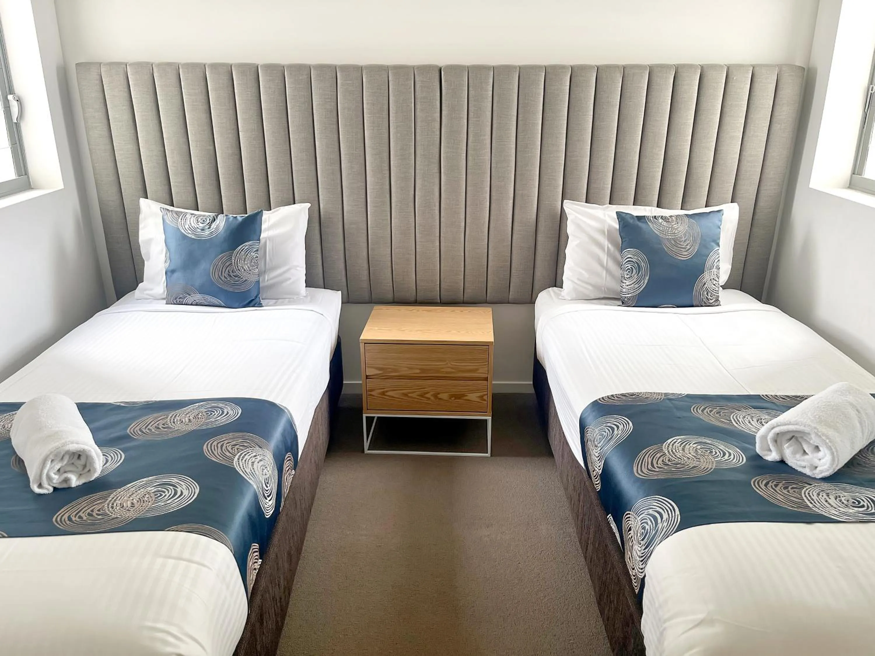 Bedroom, Bed in Direct Collective - Pavilion and Governor on Brookes