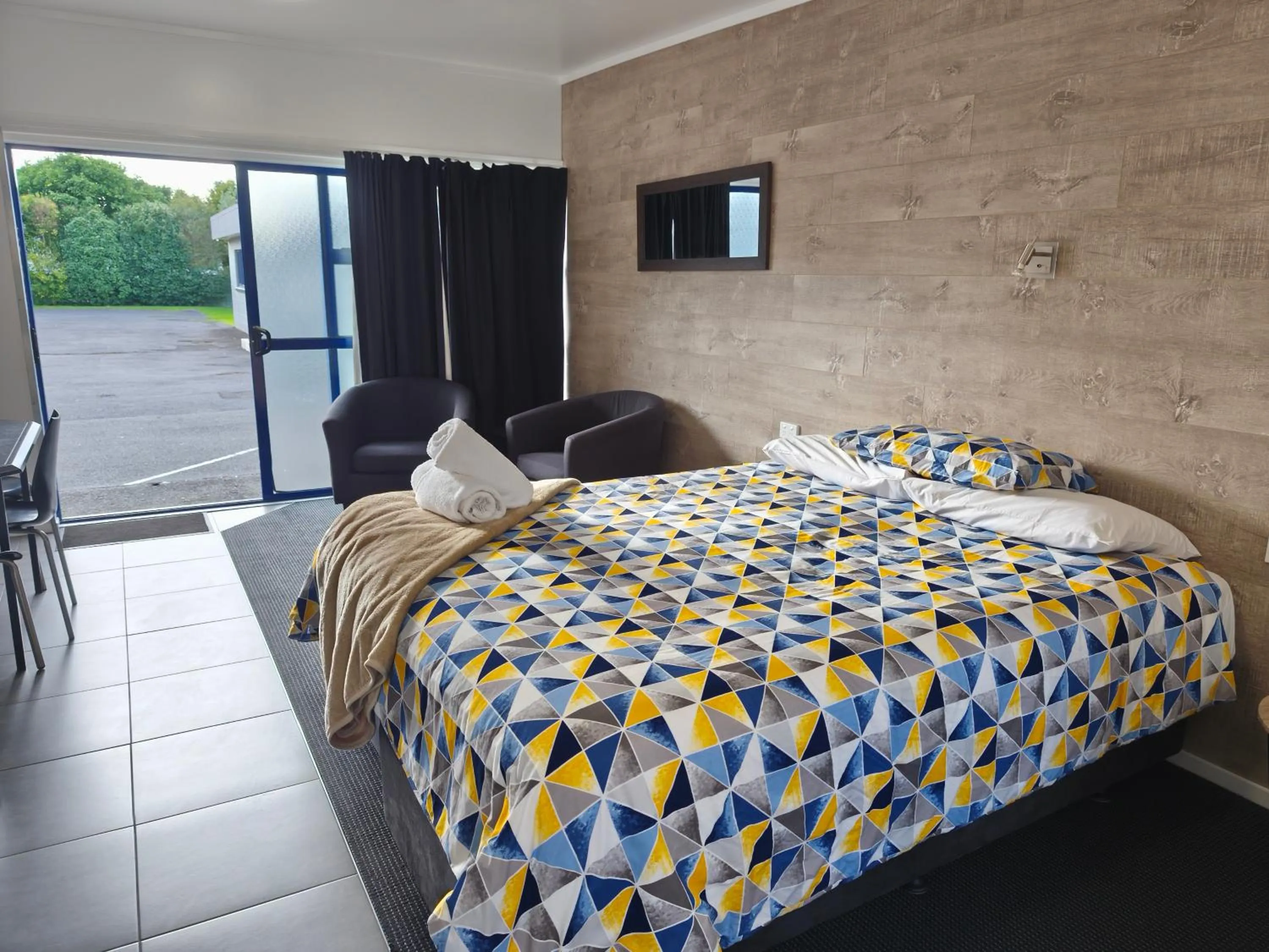 Family Studio in New Plymouth TOP 10 Holiday Park