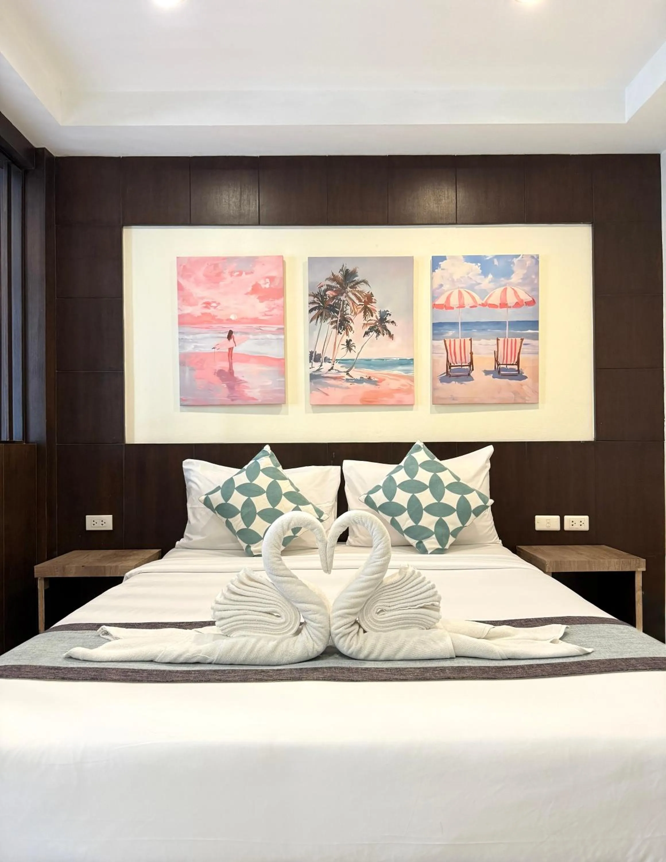 Bed in Thai Classic House