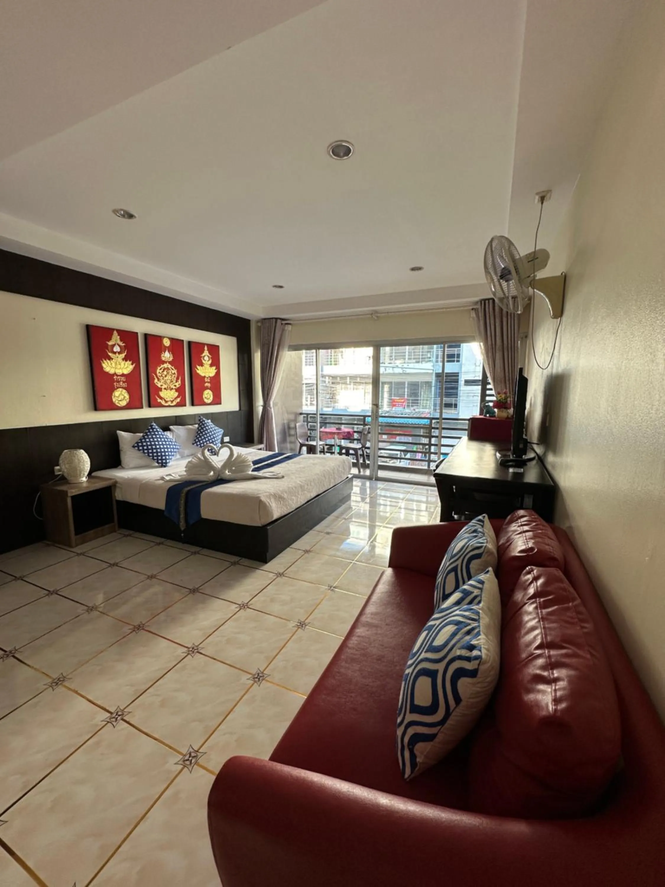 Bed in Thai Classic House