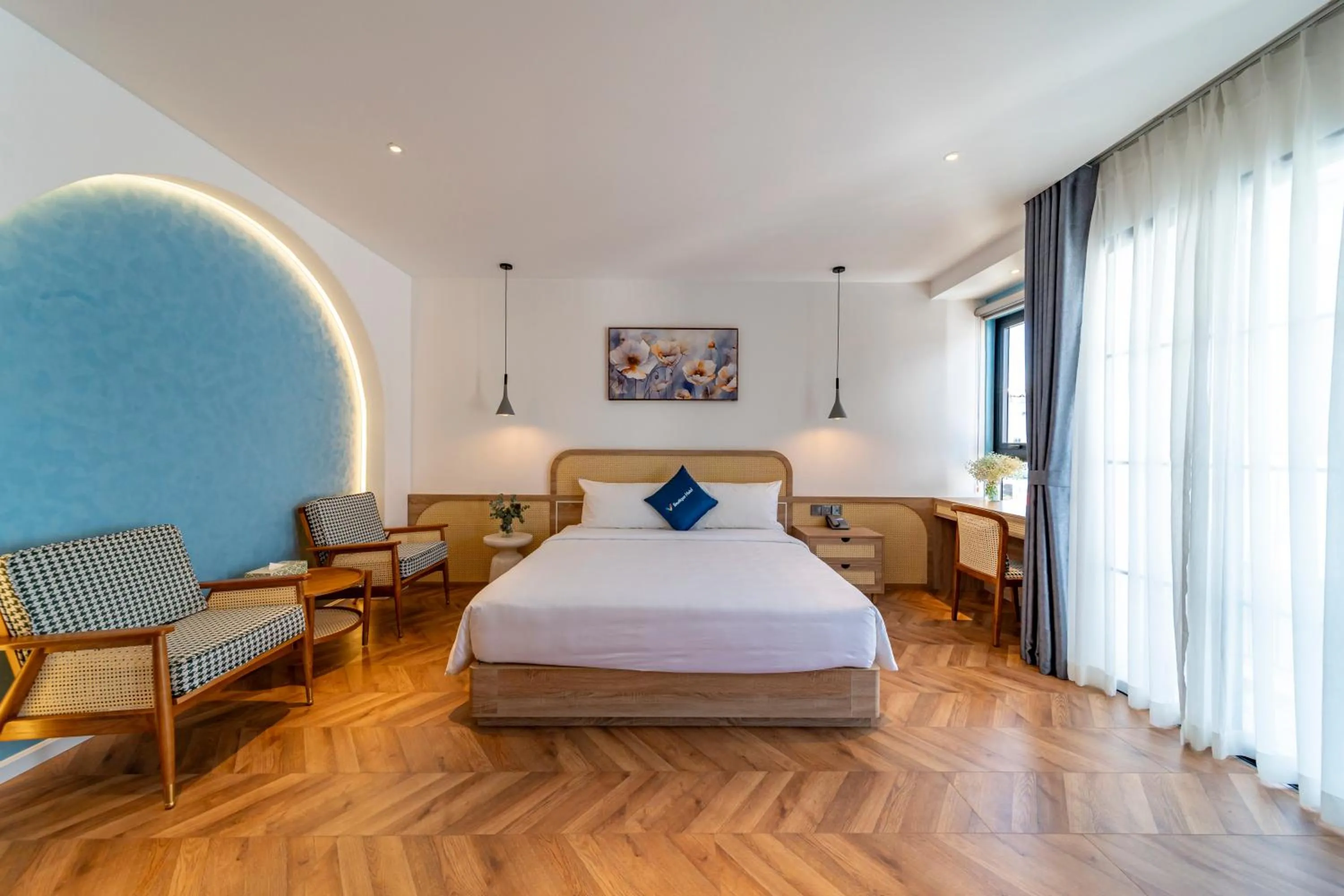 Bedroom, Bed in V Boutique Hotel - Complimentary refreshments