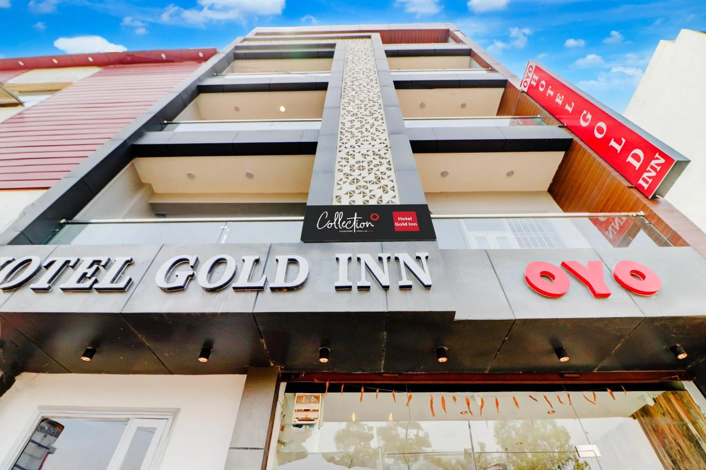 Facade/entrance in Super Hotel O Gold Inn