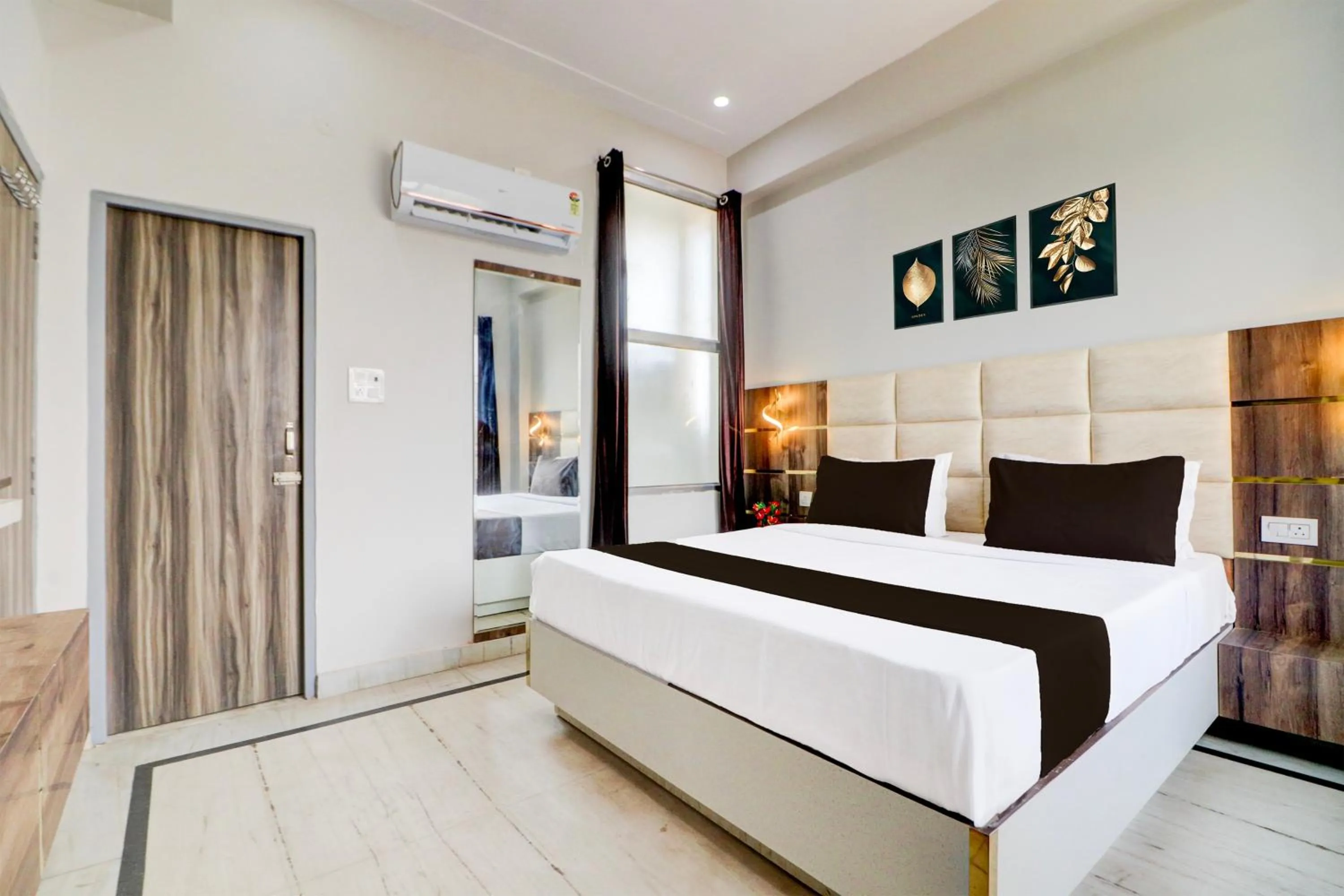 Bedroom, Bed in Super Hotel O Gold Inn