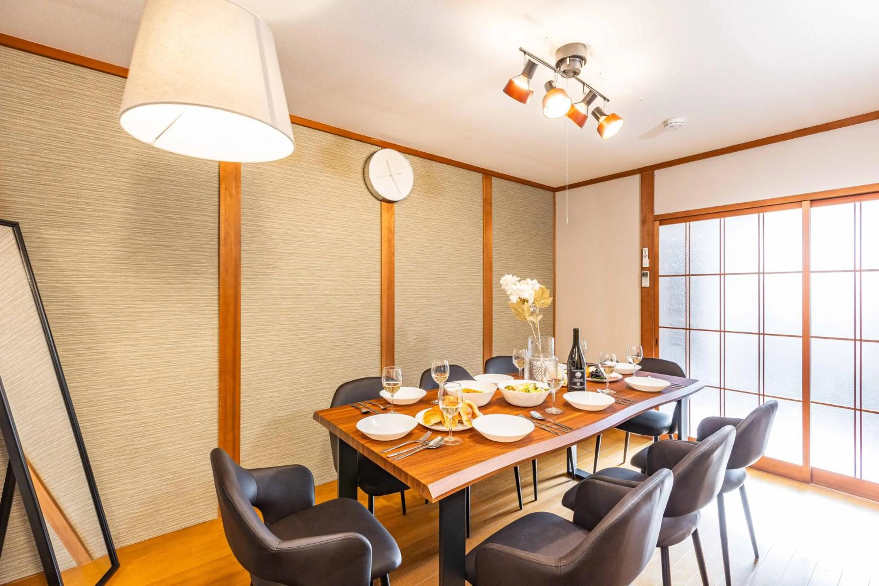 Dining area in Bianco