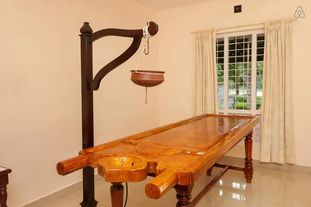 Massage in Elephant Pass Ayurveda & Yoga Retreat