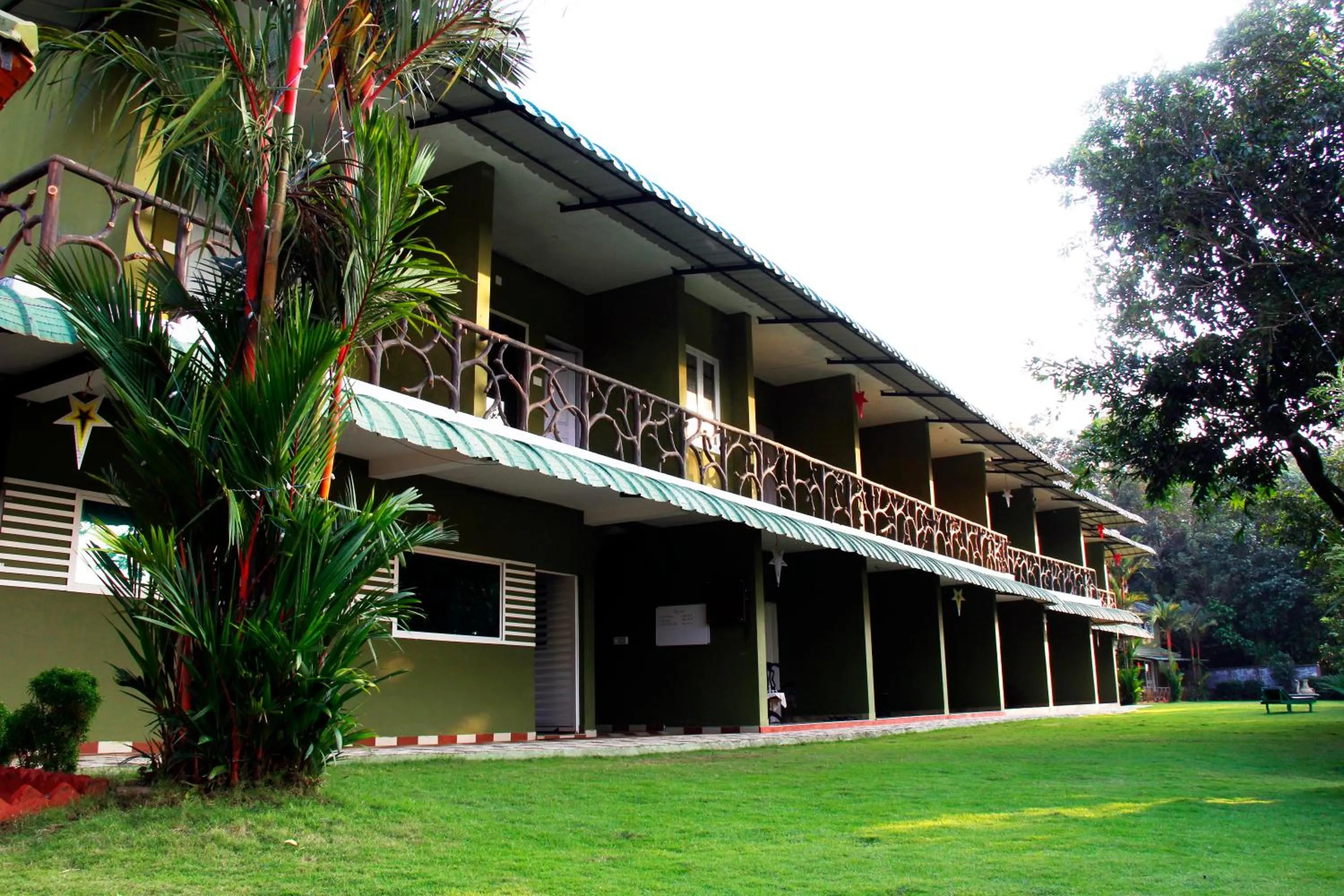 Inner courtyard view in Elephant Pass Ayurveda & Yoga Retreat