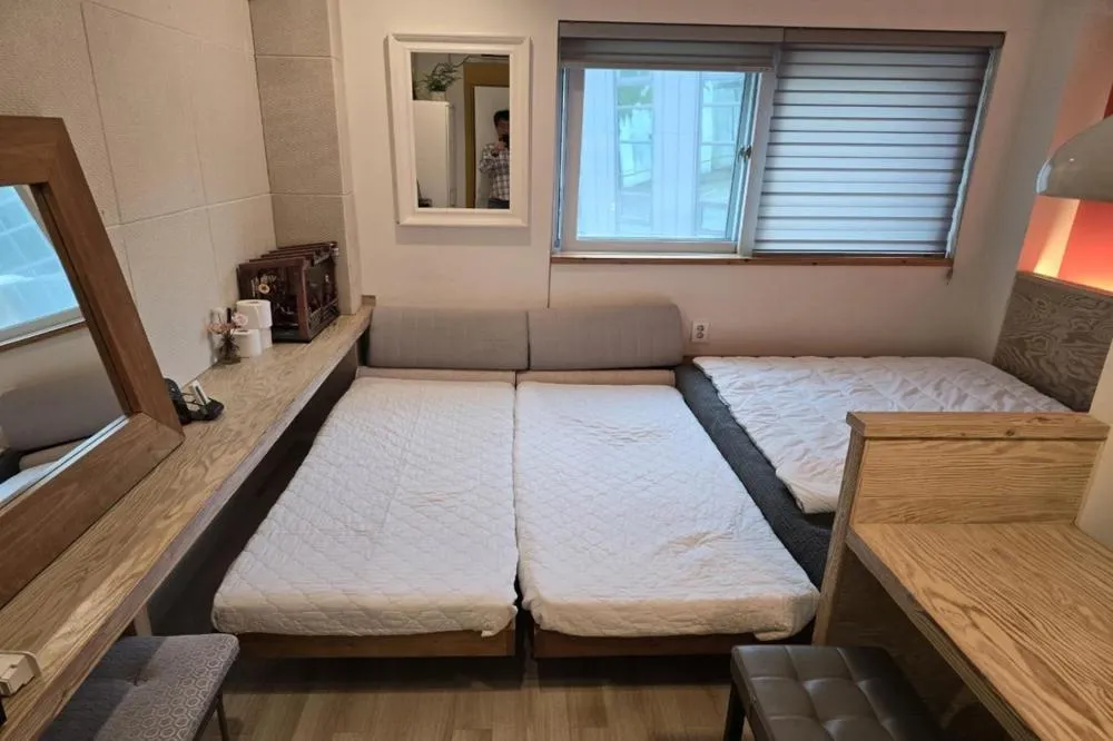 Bed in Namsan Story Nine