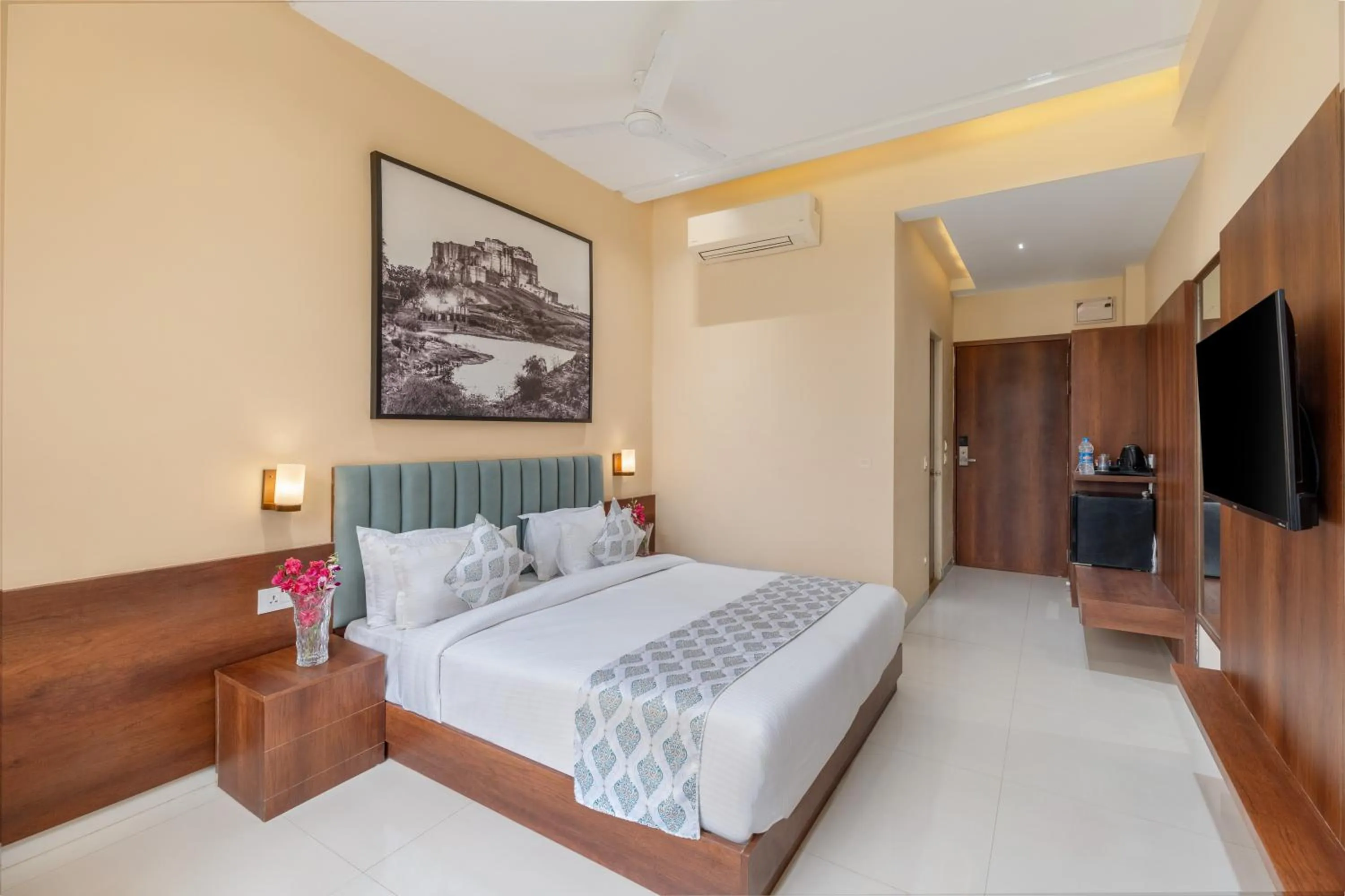 Photo of the whole room, Bed in Turban Roopgarh Resort and Spa, Udaipur