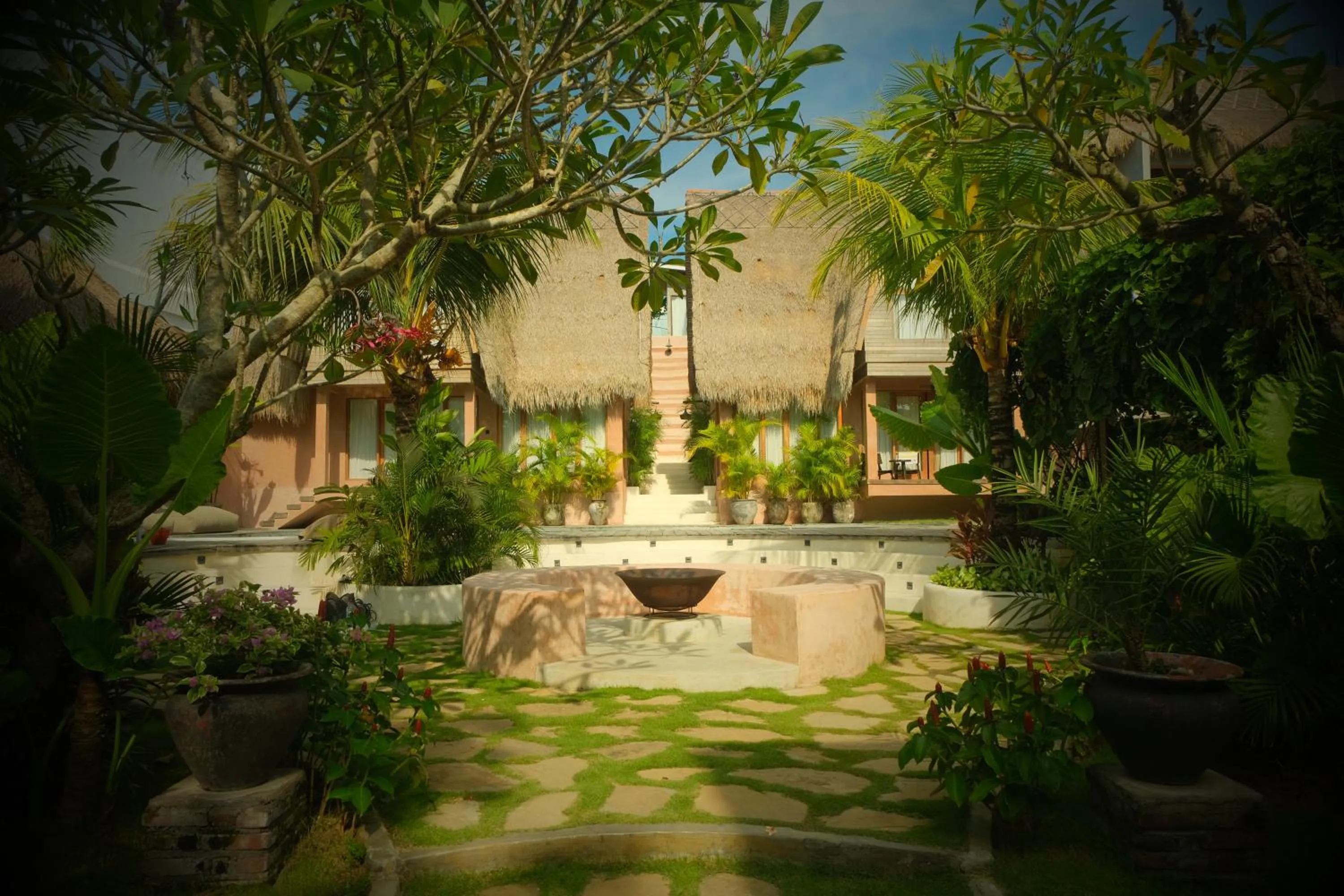 Garden in Lulu's Villas