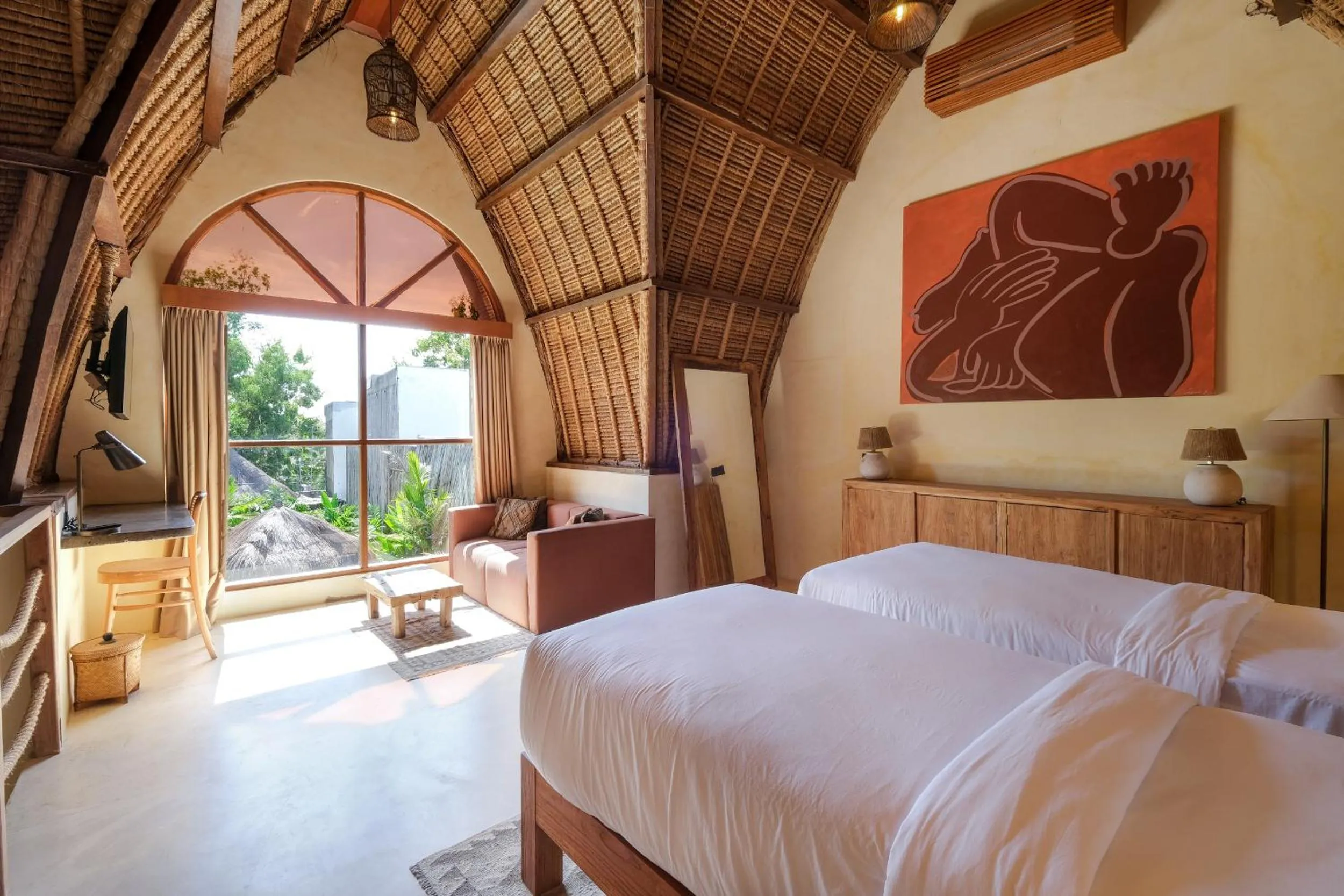 Bedroom, Bed in Lulu's Villas