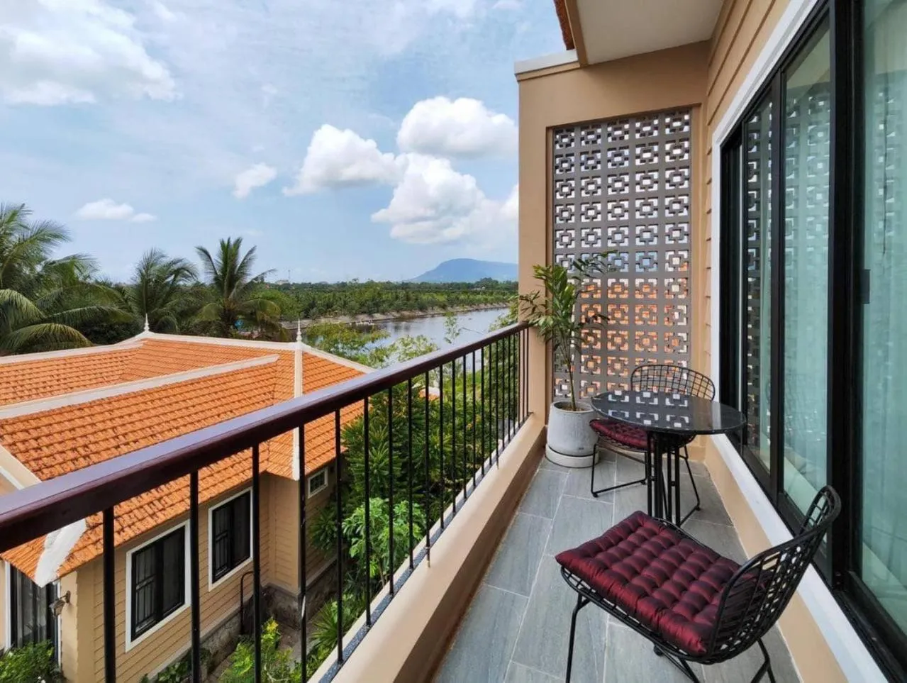 Natural landscape in Angkearboss Villa