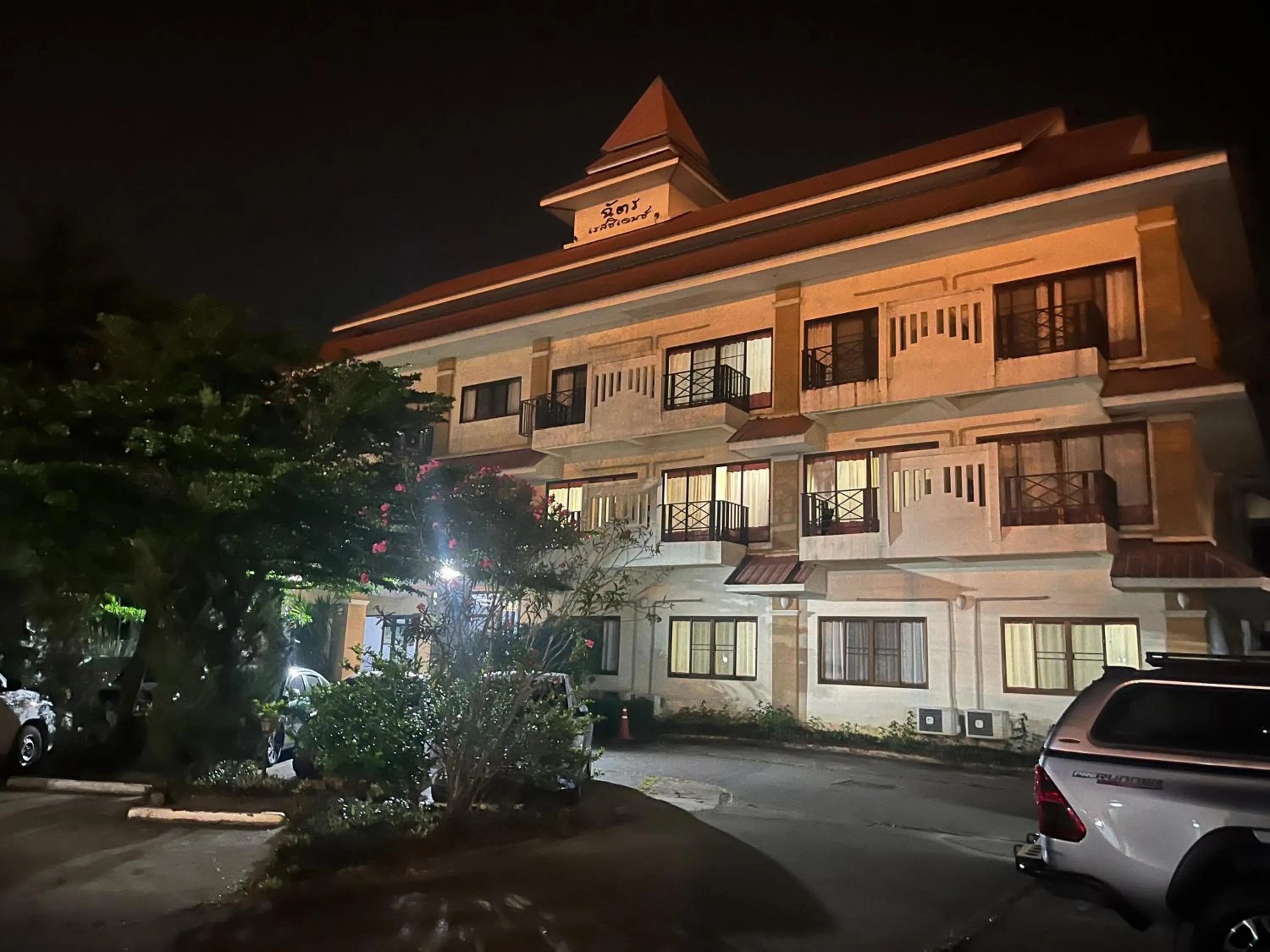 Property building in Chat Residence Hotel